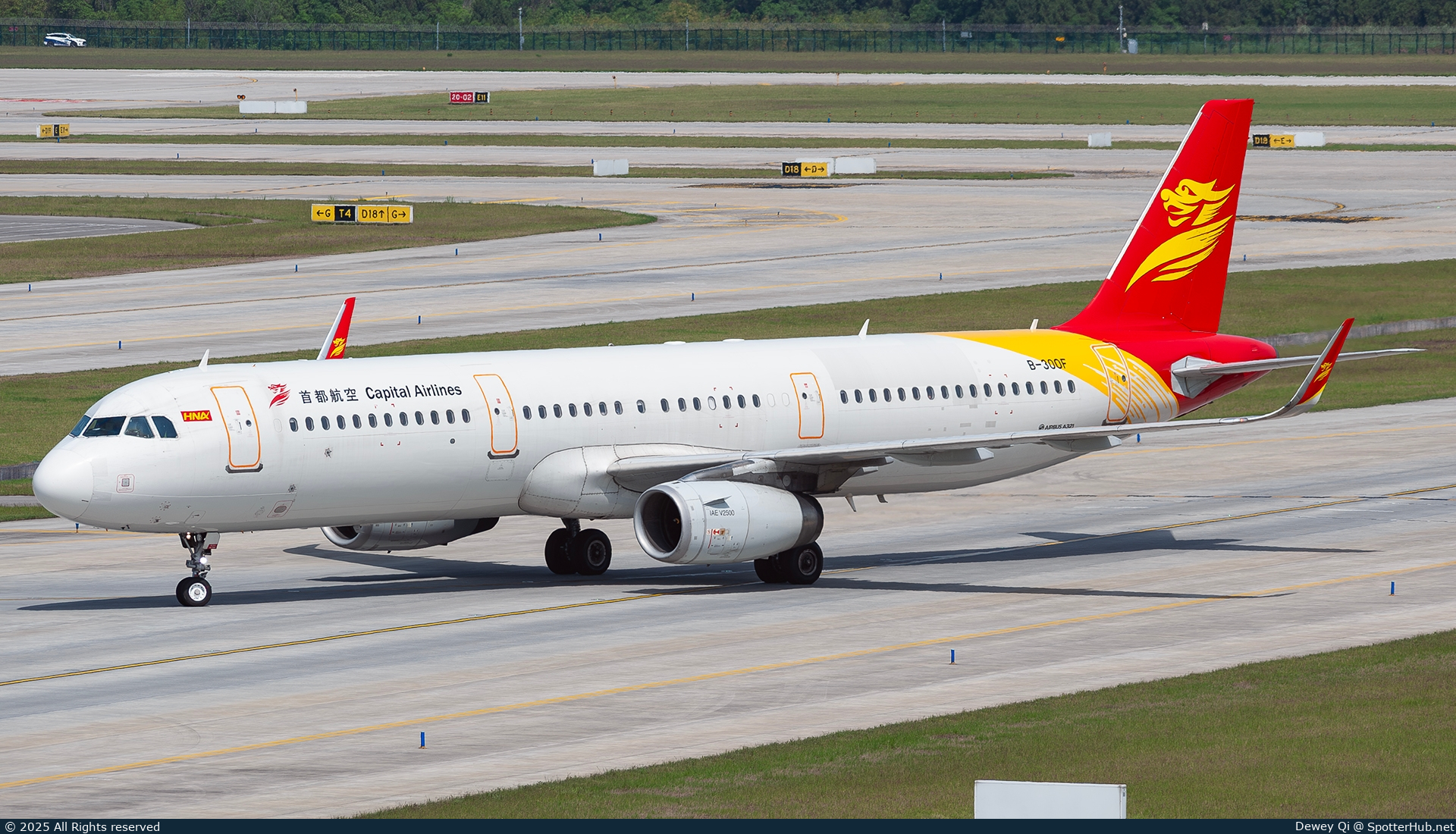 Photo of B-300F - Airbus A321-231 operated by Capital Airlines
