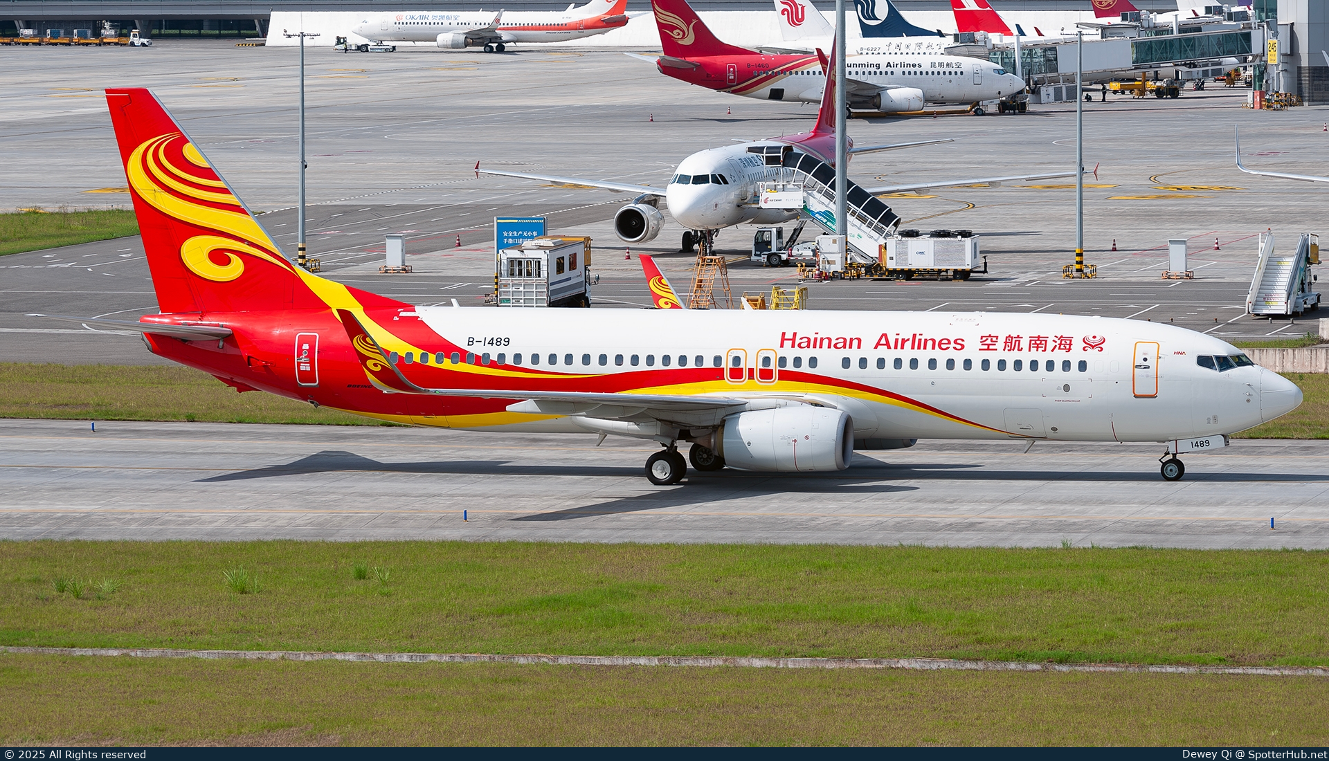 Photo of B-1489 - Boeing 737-84P operated by Hainan Airlines