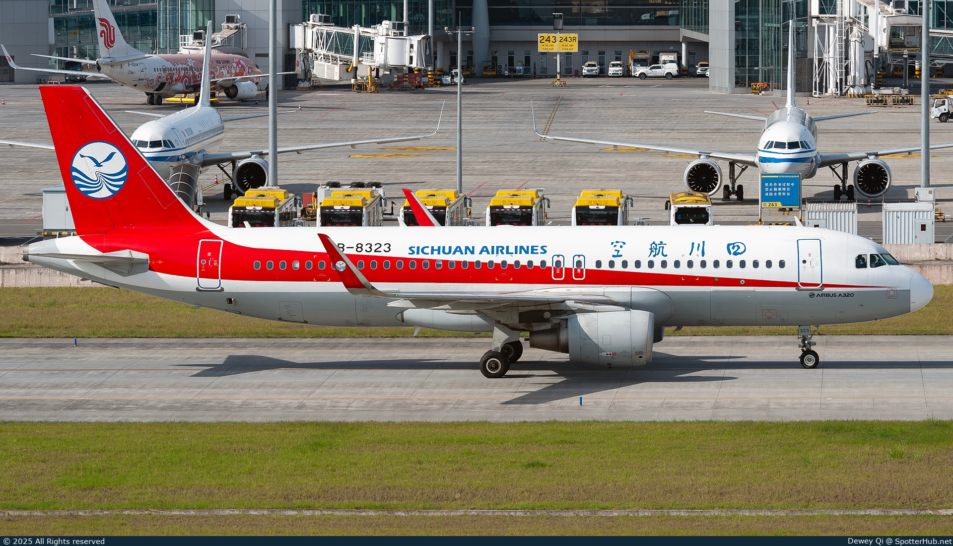 Photo of B-8323 - Airbus A320-214 operated by Sichuan Airlines