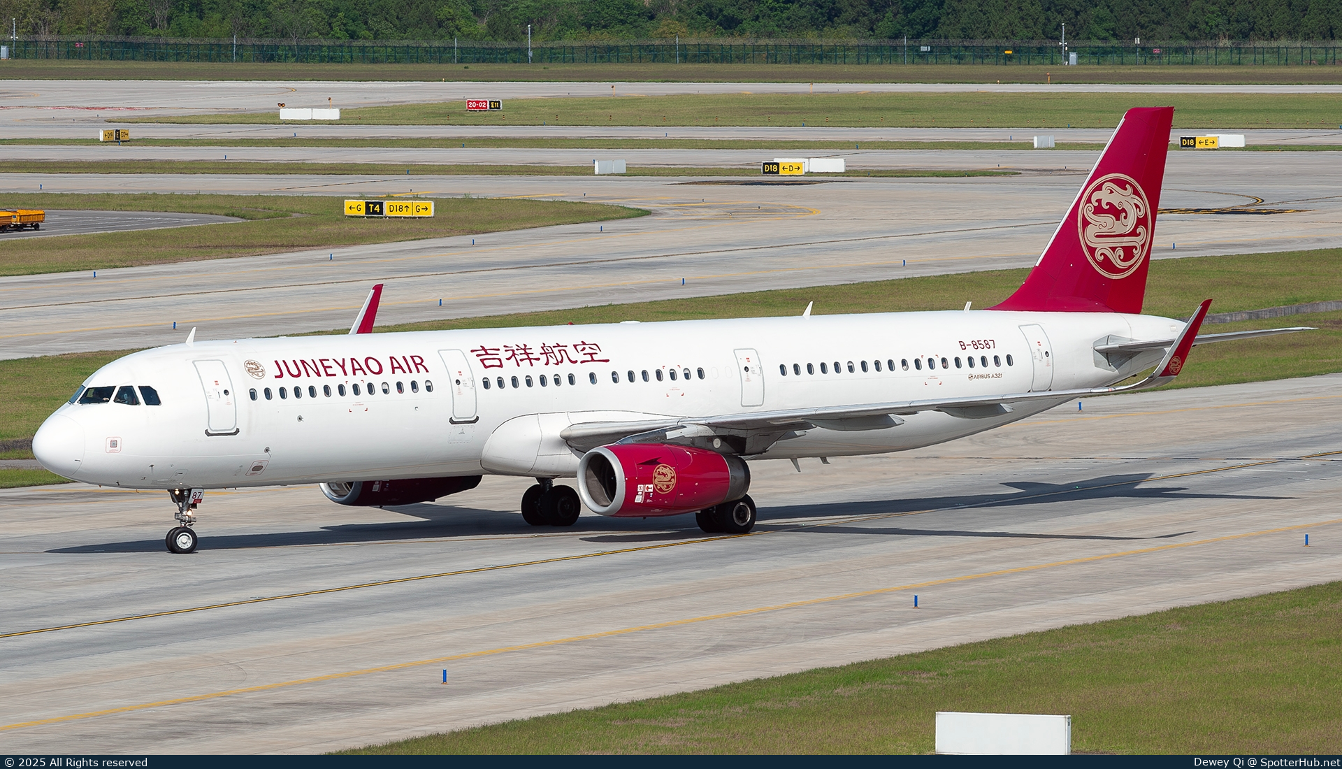 Photo of B-8587 - Airbus A321-231 operated by Juneyao Air
