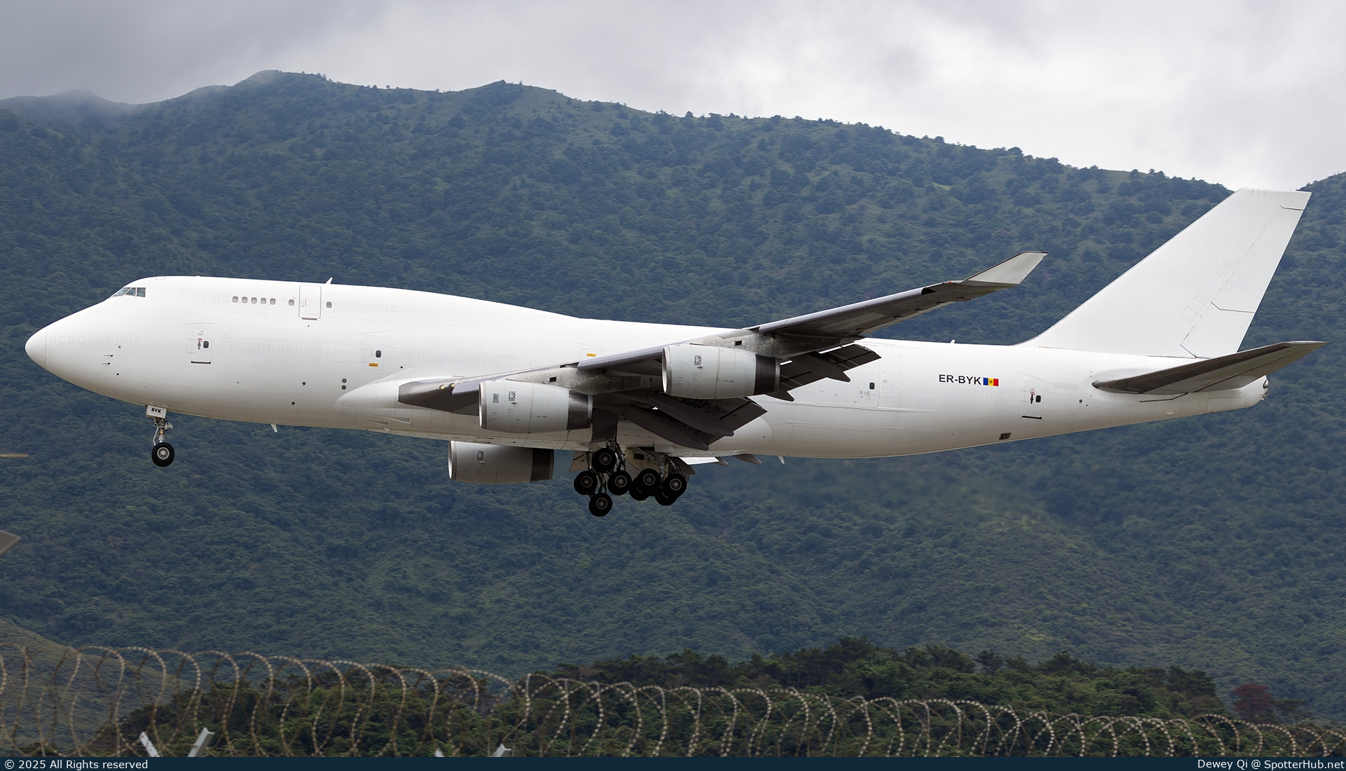 Photo of ER-BYK - Boeing 747-444(BCF) operated by Terra Avia