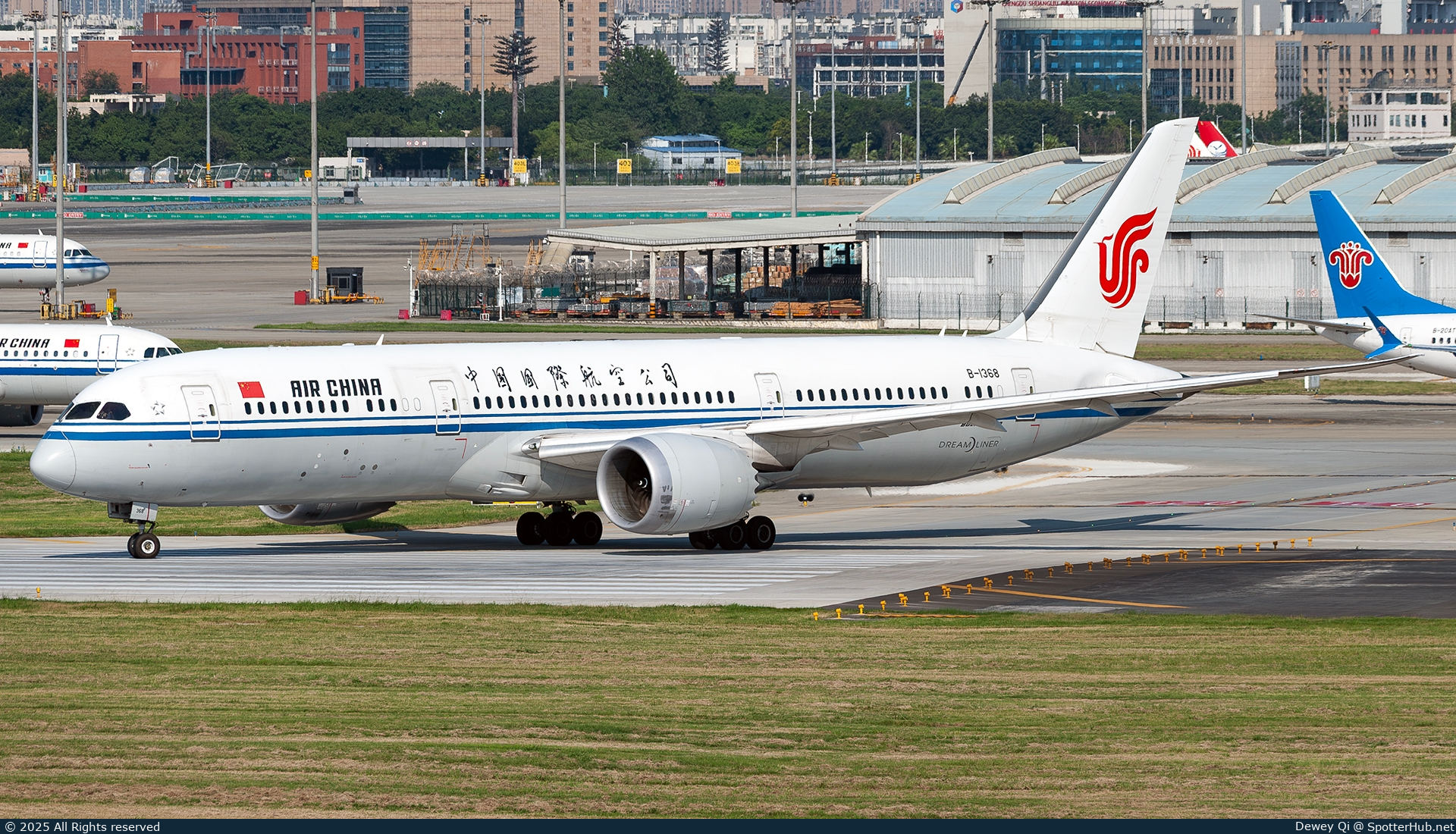 Photo of B-1368 - Boeing 787-9 Dreamliner operated by Air China