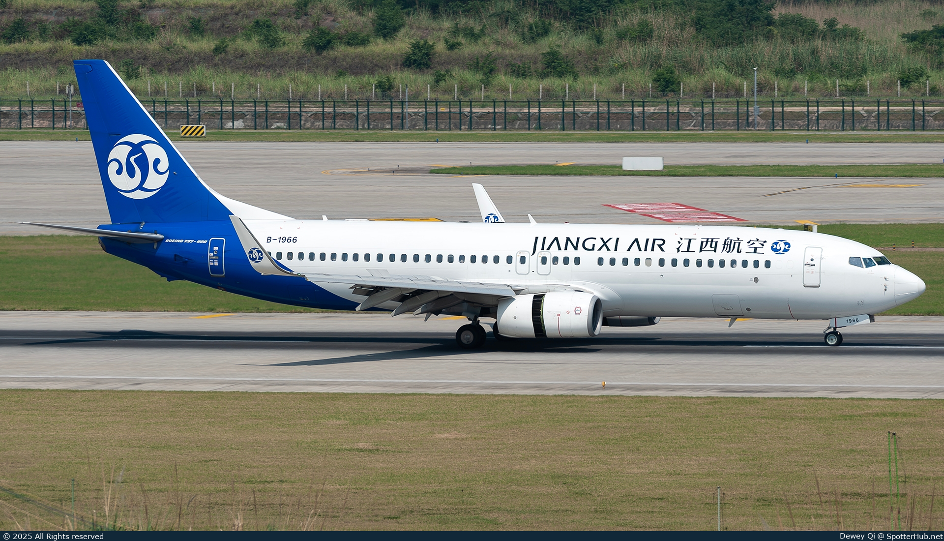 Photo of B-1966 - Boeing 737-85C operated by Jiangxi Air