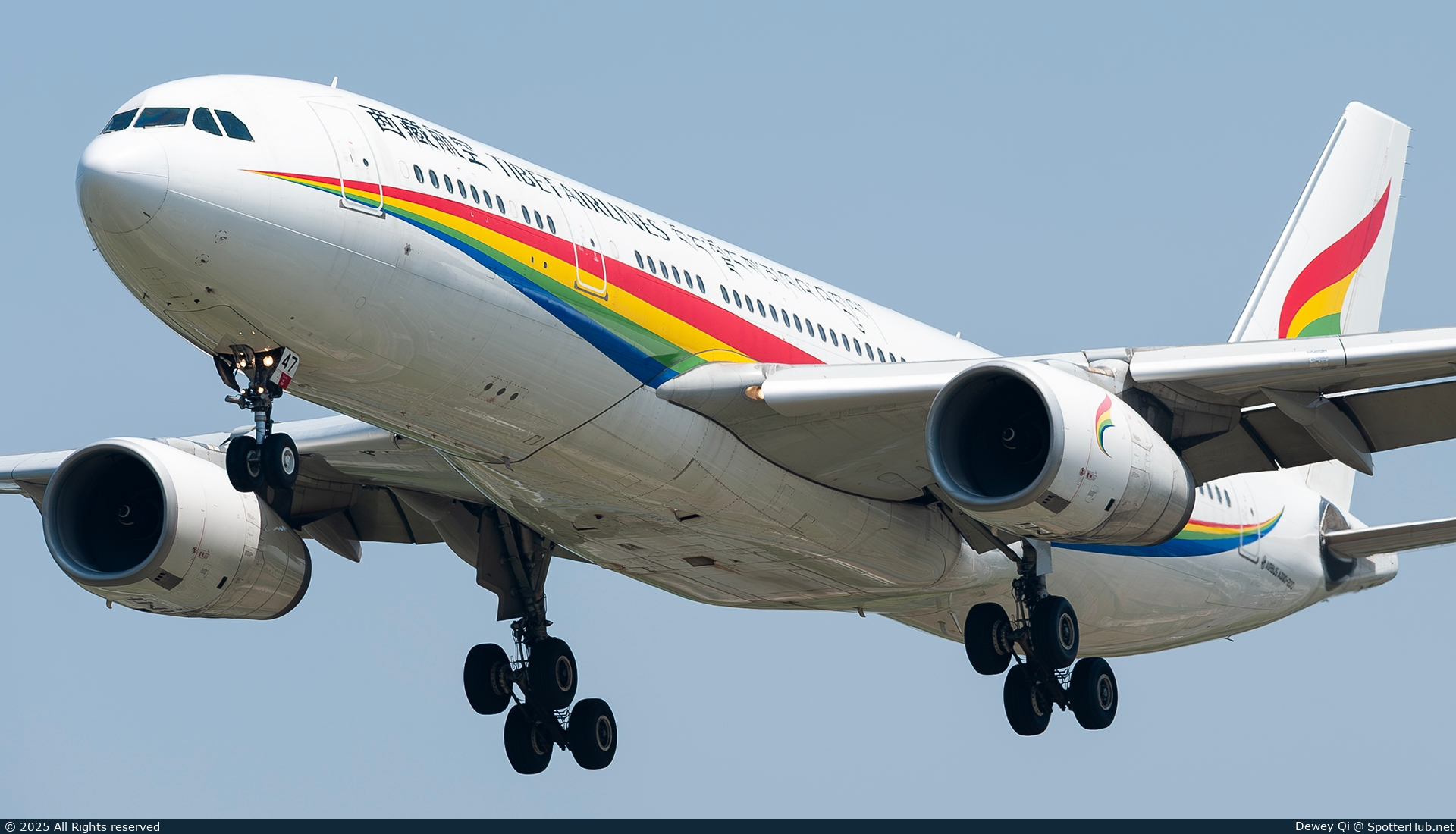 Photo of B-1047 - Airbus A330-243 operated by Tibet Airlines