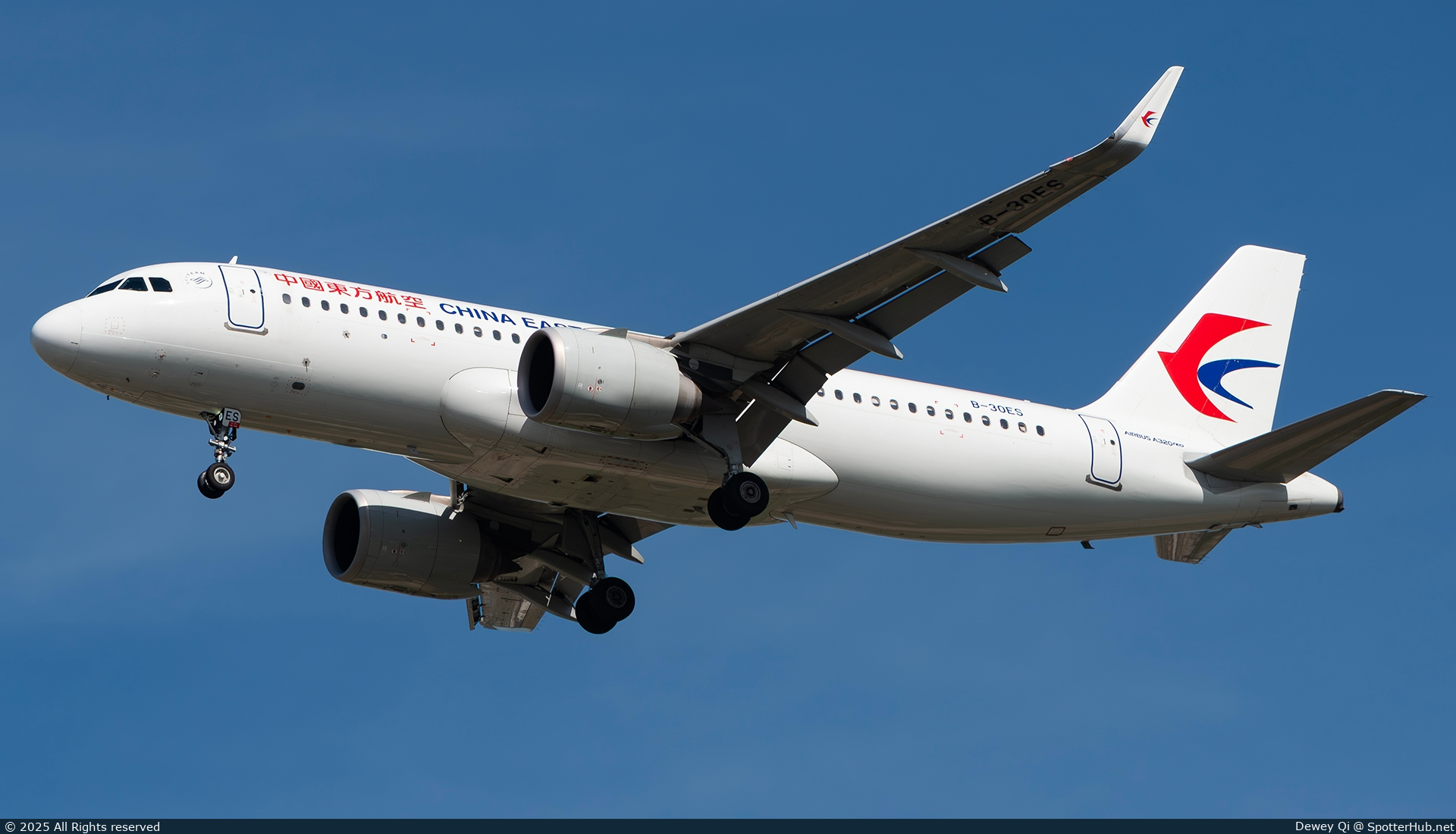 Photo of B-30ES - Airbus A320-251N operated by China Eastern Airlines