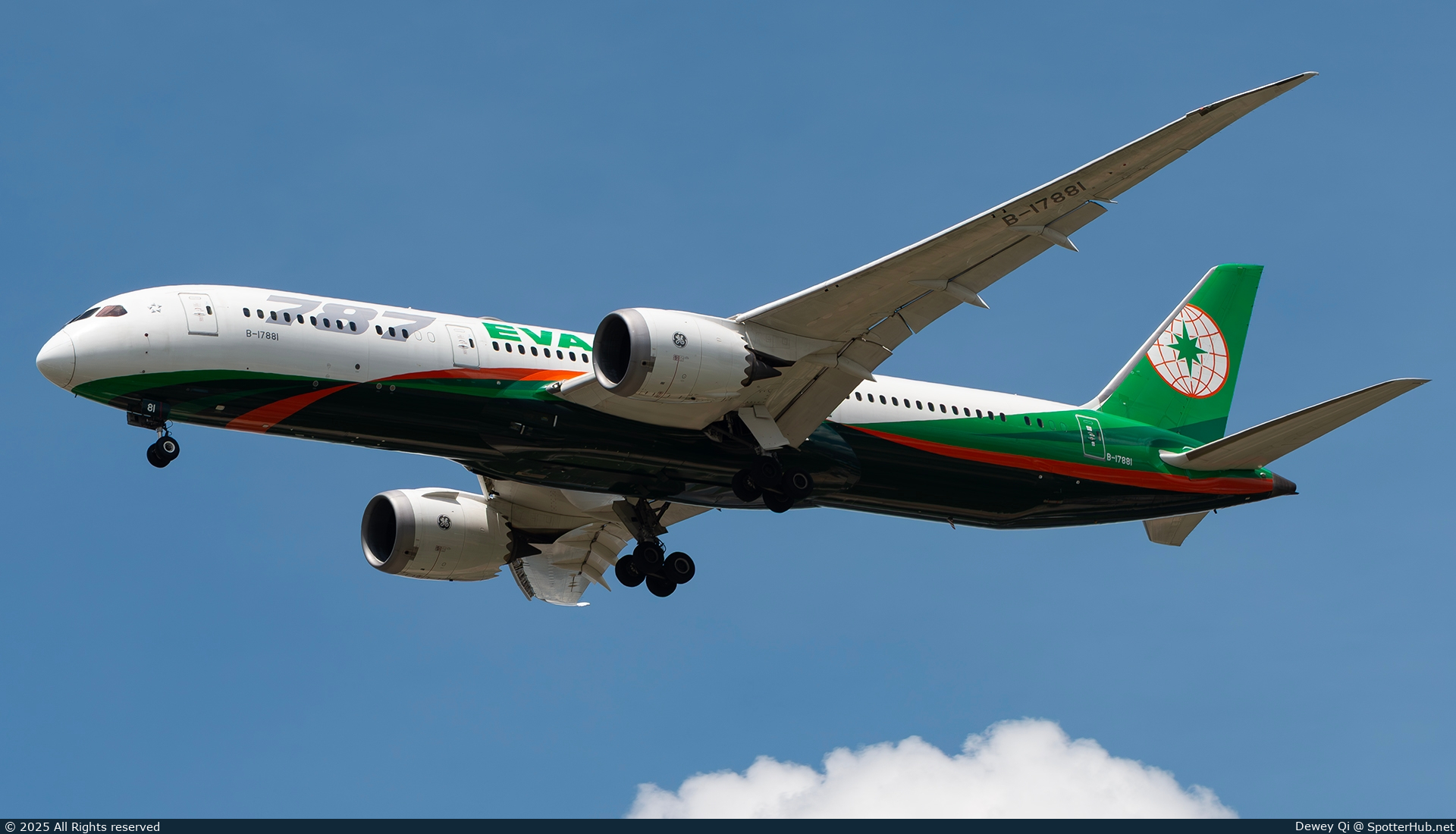 Photo of B-17881 - Boeing 787-9 Dreamliner operated by EVA Air