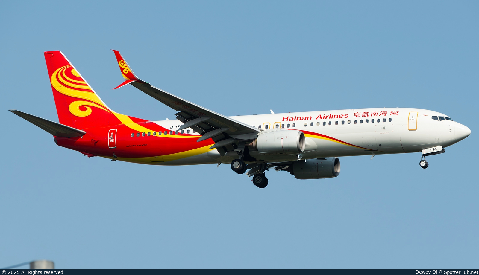 Photo of B-1783 - Boeing 737-84P operated by Hainan Airlines