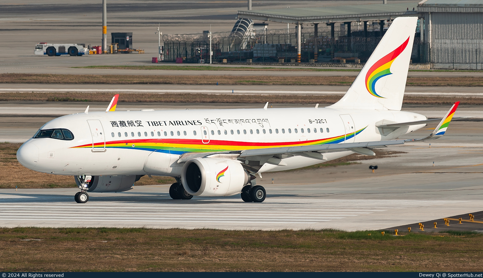 Photo of B-32C1 - Airbus A319-153N operated by Tibet Airlines