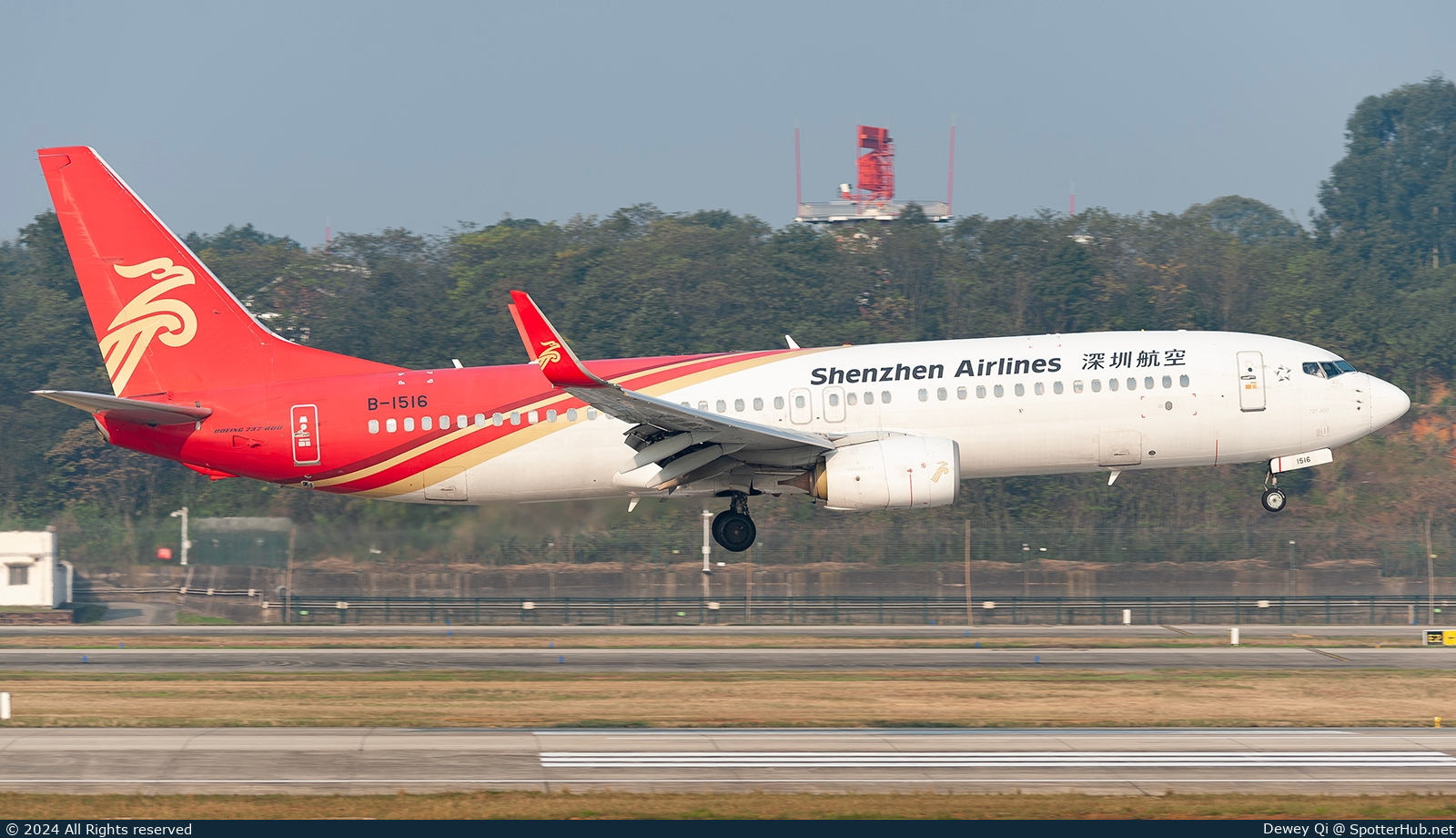 Photo of B-1516 - Boeing 737-87L operated by Shenzhen Airlines