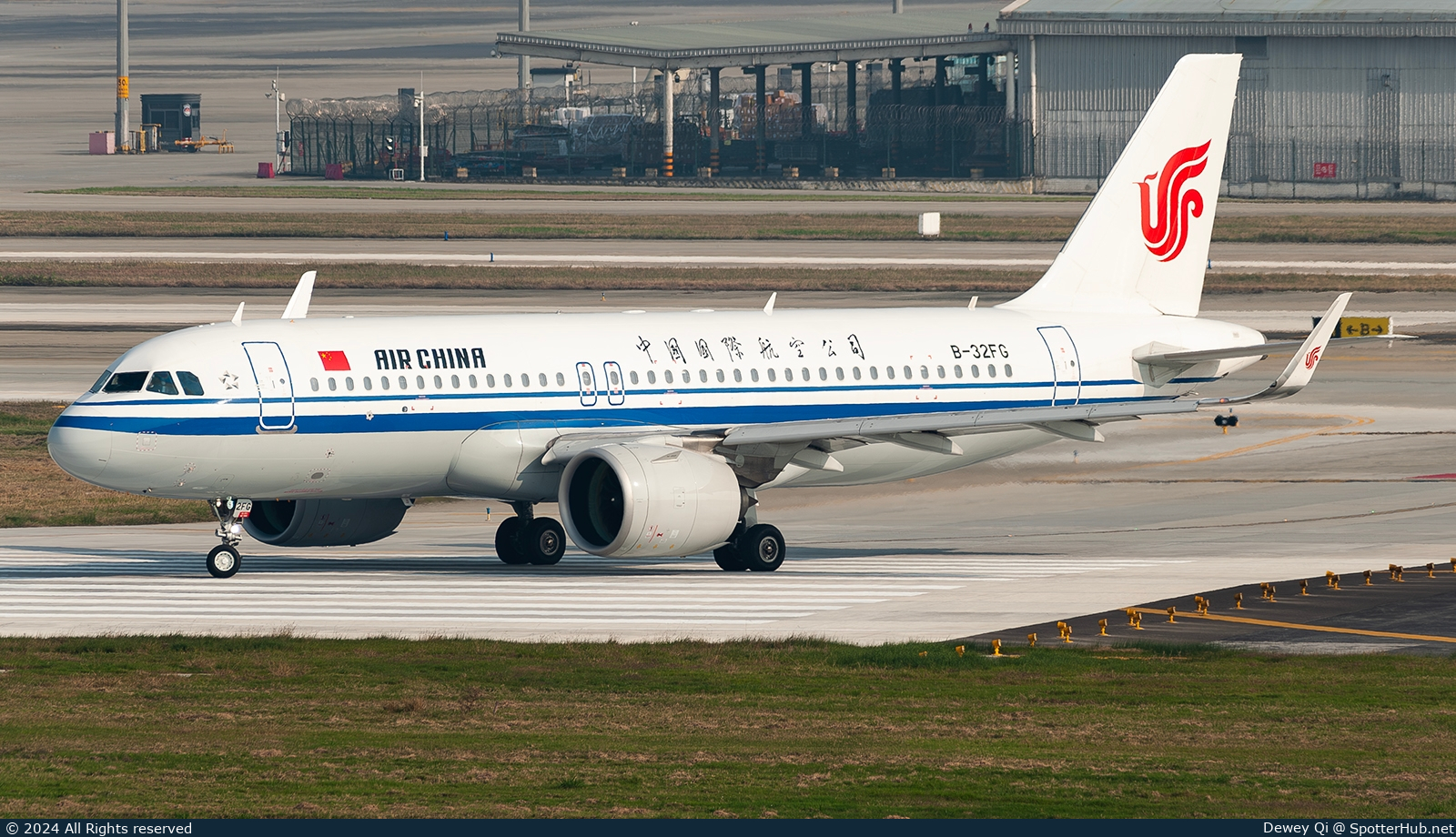 Photo of B-32FG - Airbus A320-271N operated by Air China
