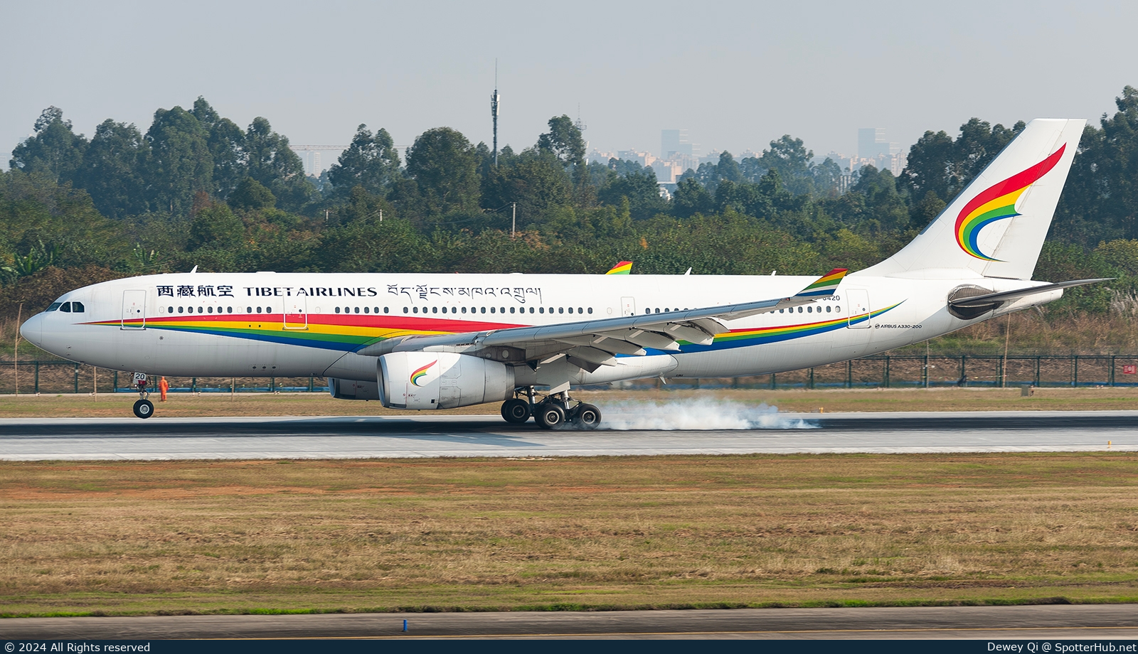 Photo of B-8420 - Airbus A330-243 operated by Tibet Airlines