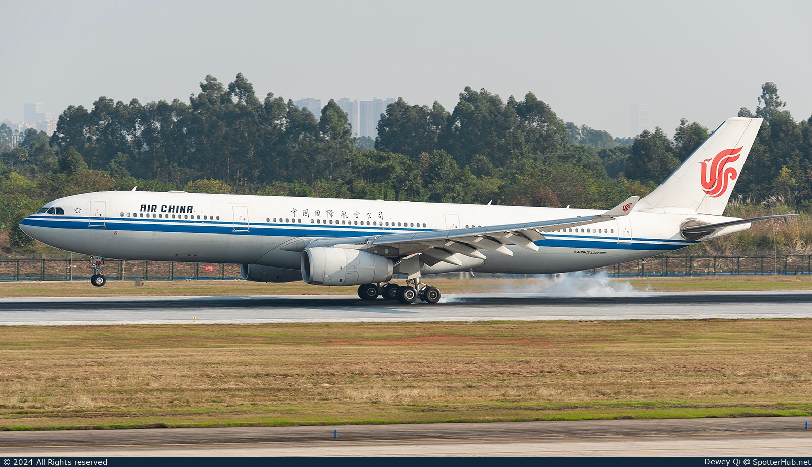 Photo of B-6523 - Airbus A330-343 operated by Air China