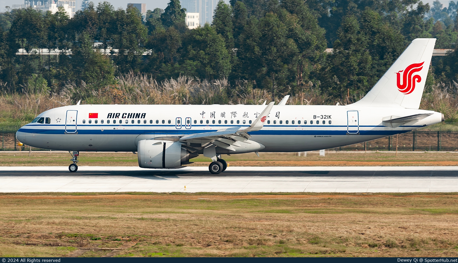 Photo of B-321K - Airbus A320-251N operated by Air China