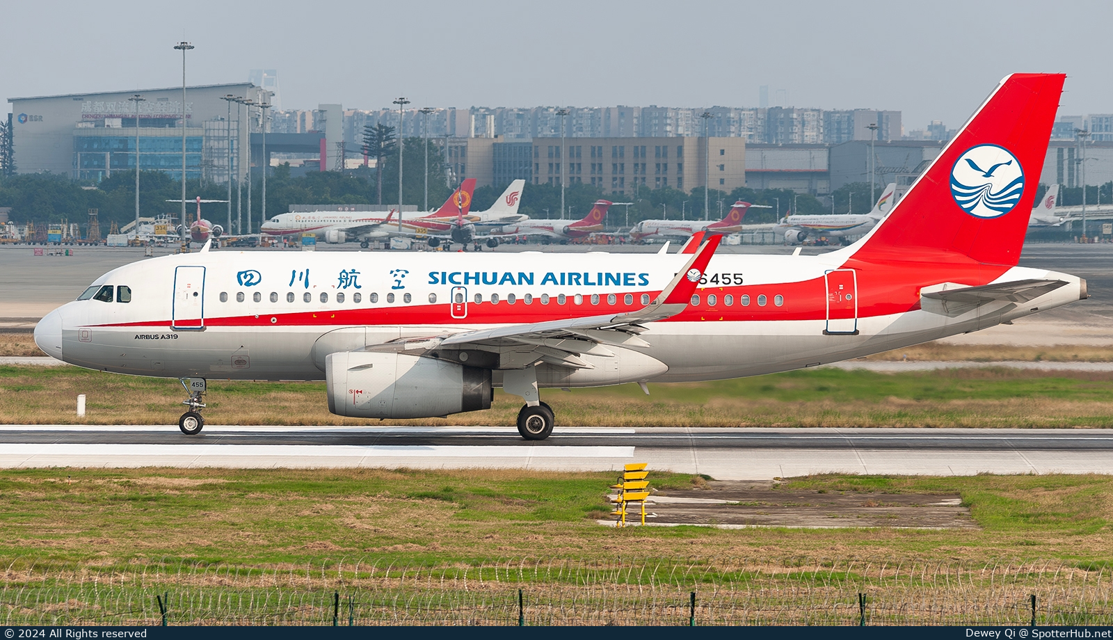 Photo of B-6455 - Airbus A319-133 operated by Sichuan Airlines