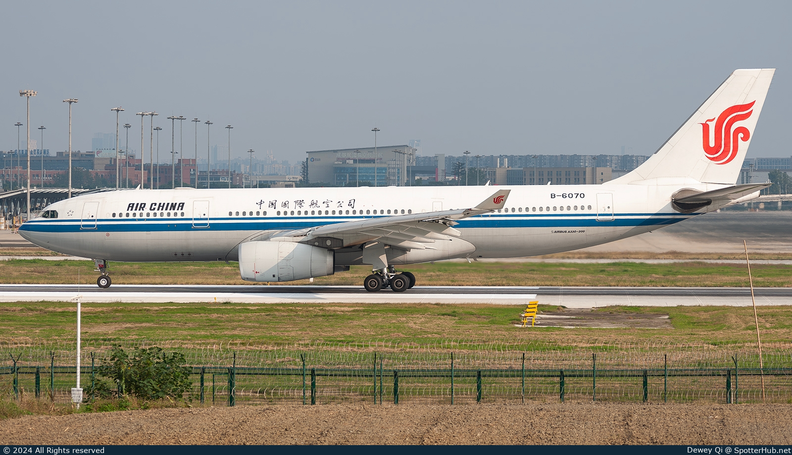 Photo of B-6070 - Airbus A330-243 operated by Air China