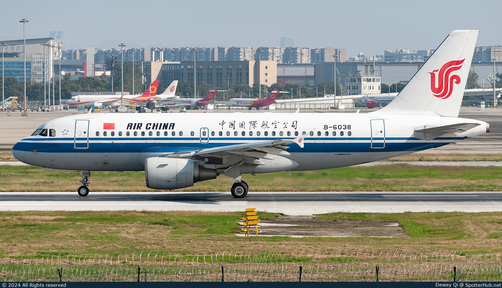 Photo of B-6038 - Airbus A319-115 operated by Air China