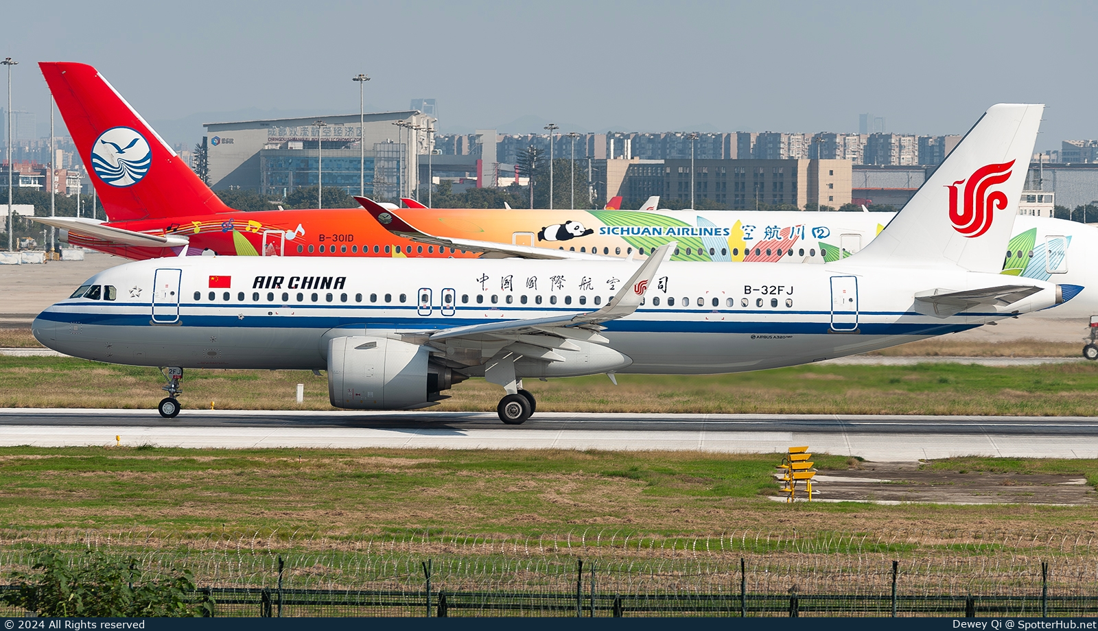 Photo of B-32FJ - Airbus A320-271N operated by Air China