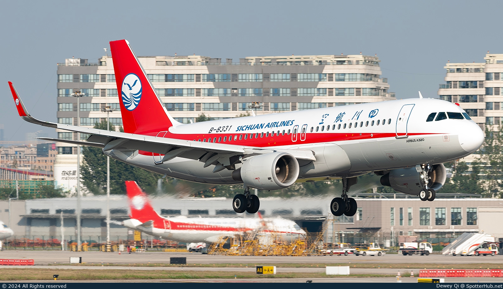 Photo of B-8331 - Airbus A320-214 operated by Sichuan Airlines