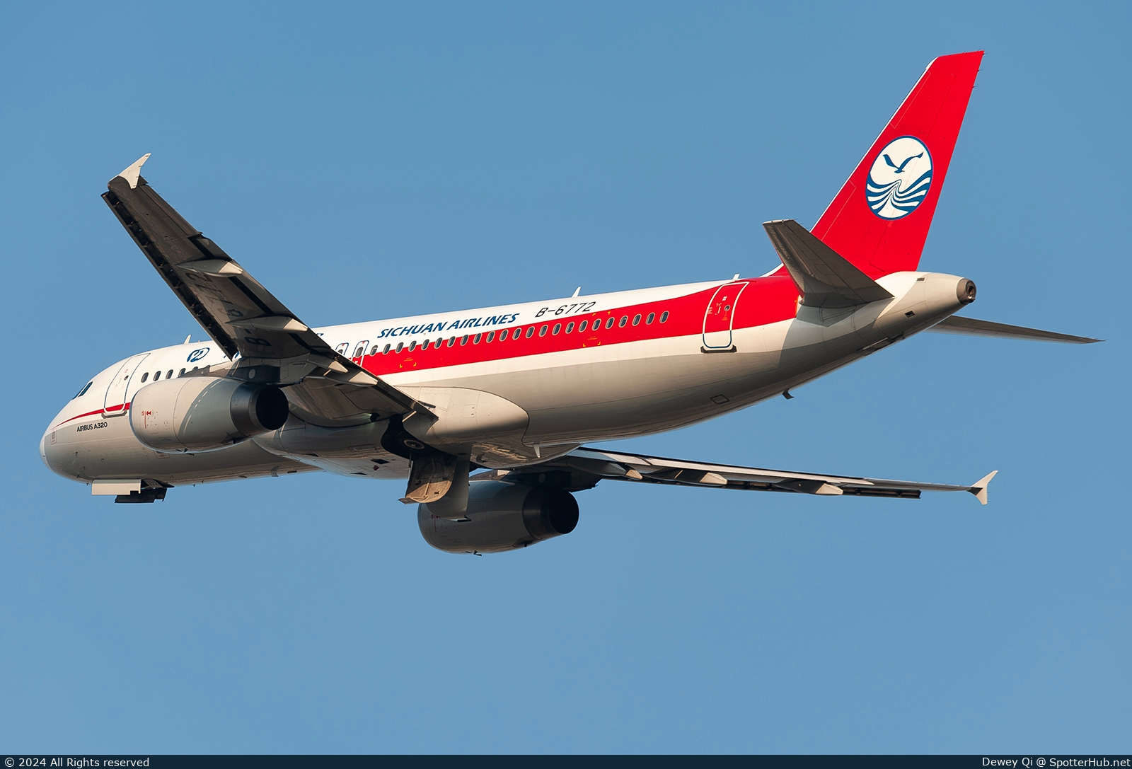 Photo of B-6772 - Airbus A320-232 operated by Sichuan Airlines