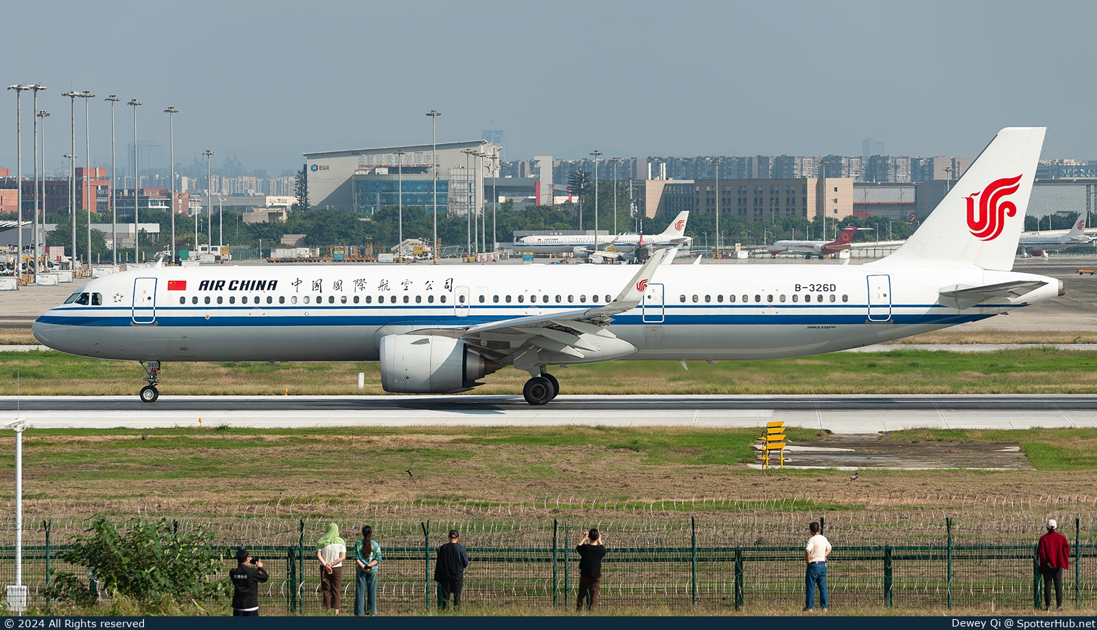 Photo of B-326D - Airbus A321-251NX operated by Air China
