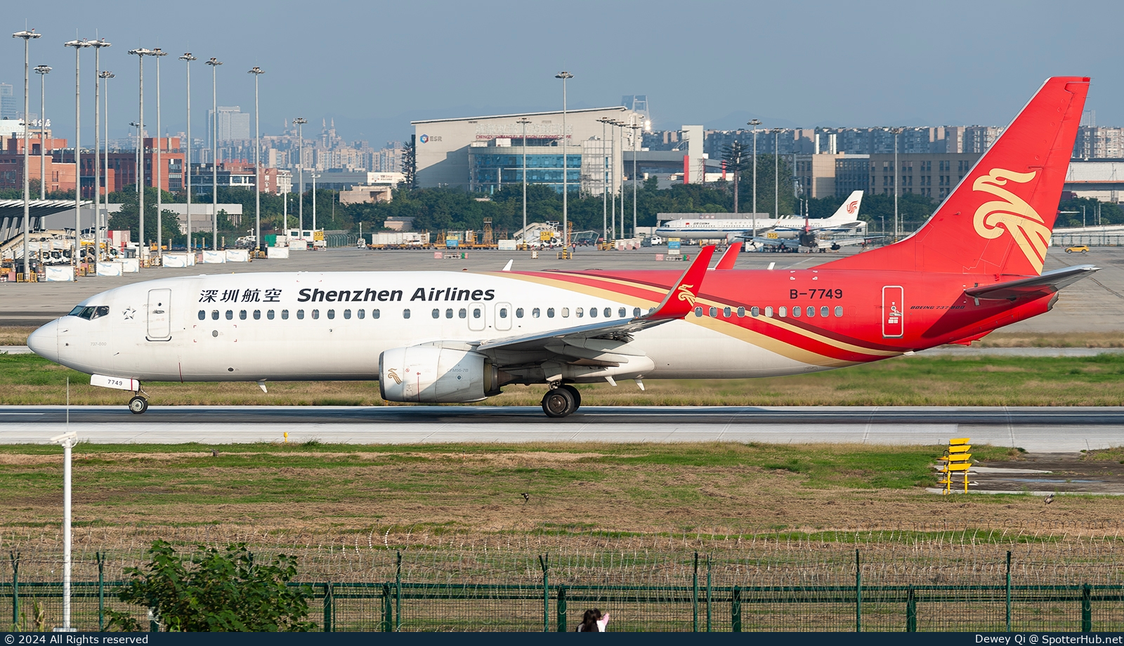 Photo of B-7749 - Boeing 737-87L operated by Shenzhen Airlines