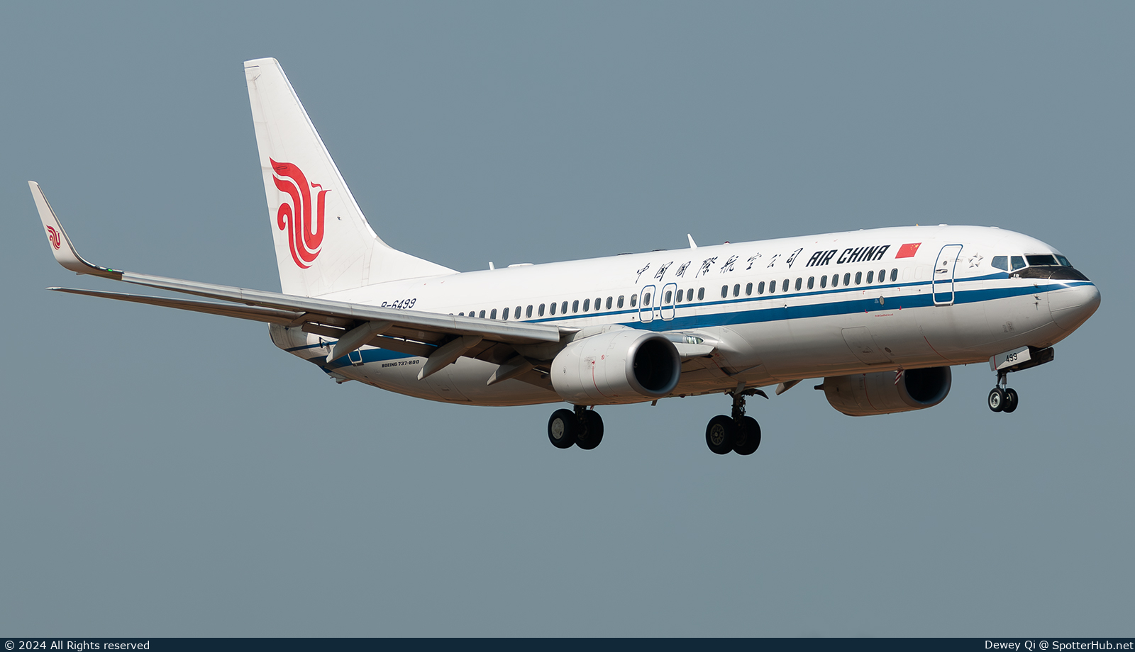 Photo of B-6499 - Boeing 737-89L operated by Air China