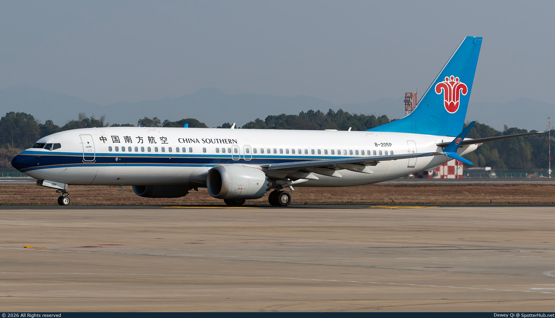 Photo of B-205P - Boeing 737 MAX 8 operated by China Southern Airlines