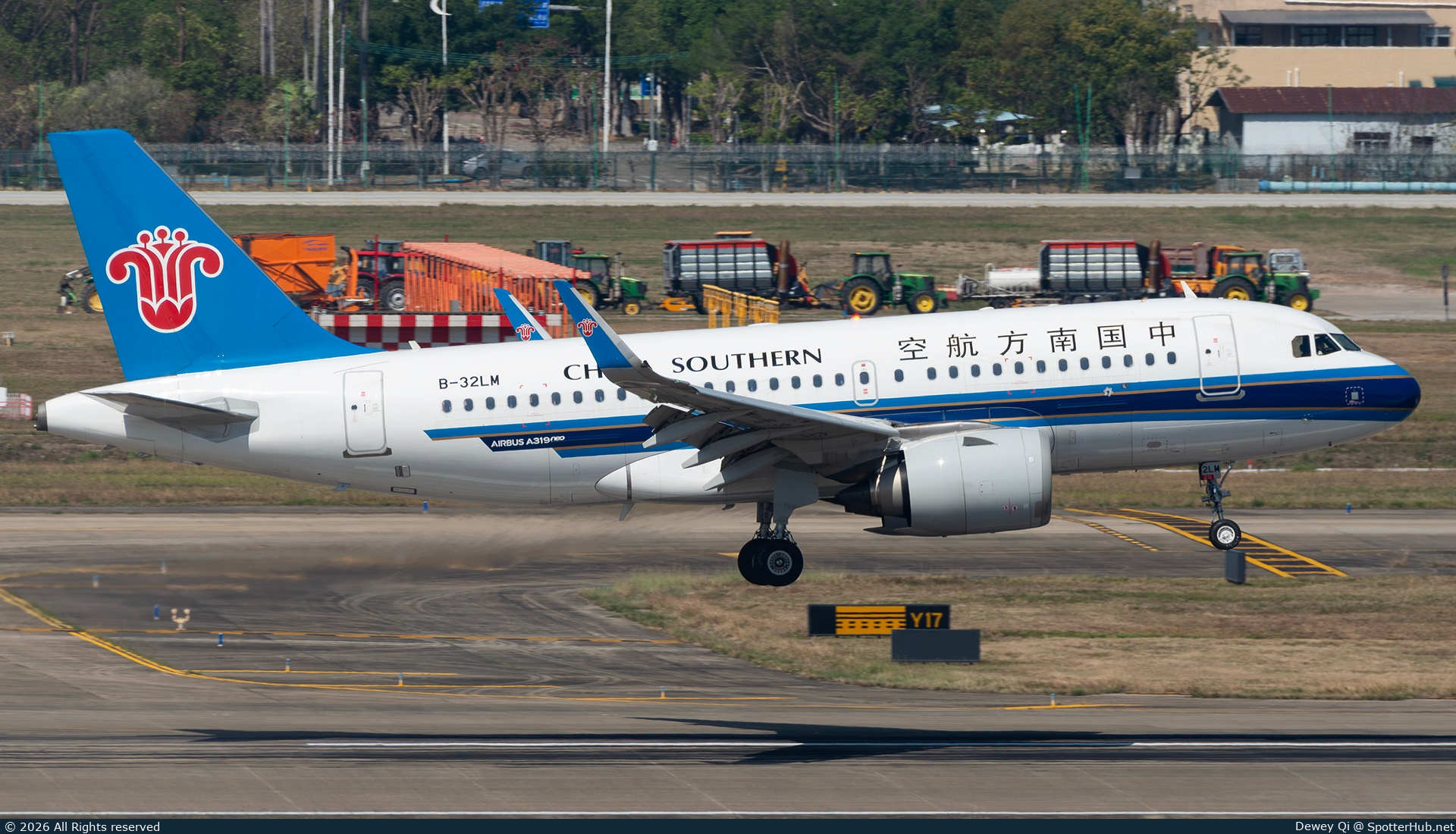 Photo of B-32LM - Airbus A319-153N operated by China Southern Airlines