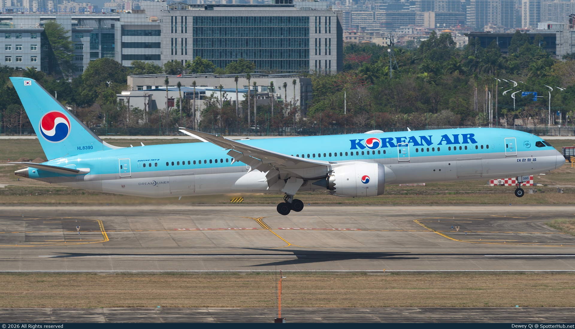Photo of HL8390 - Boeing 787-9 Dreamliner operated by Korean Air