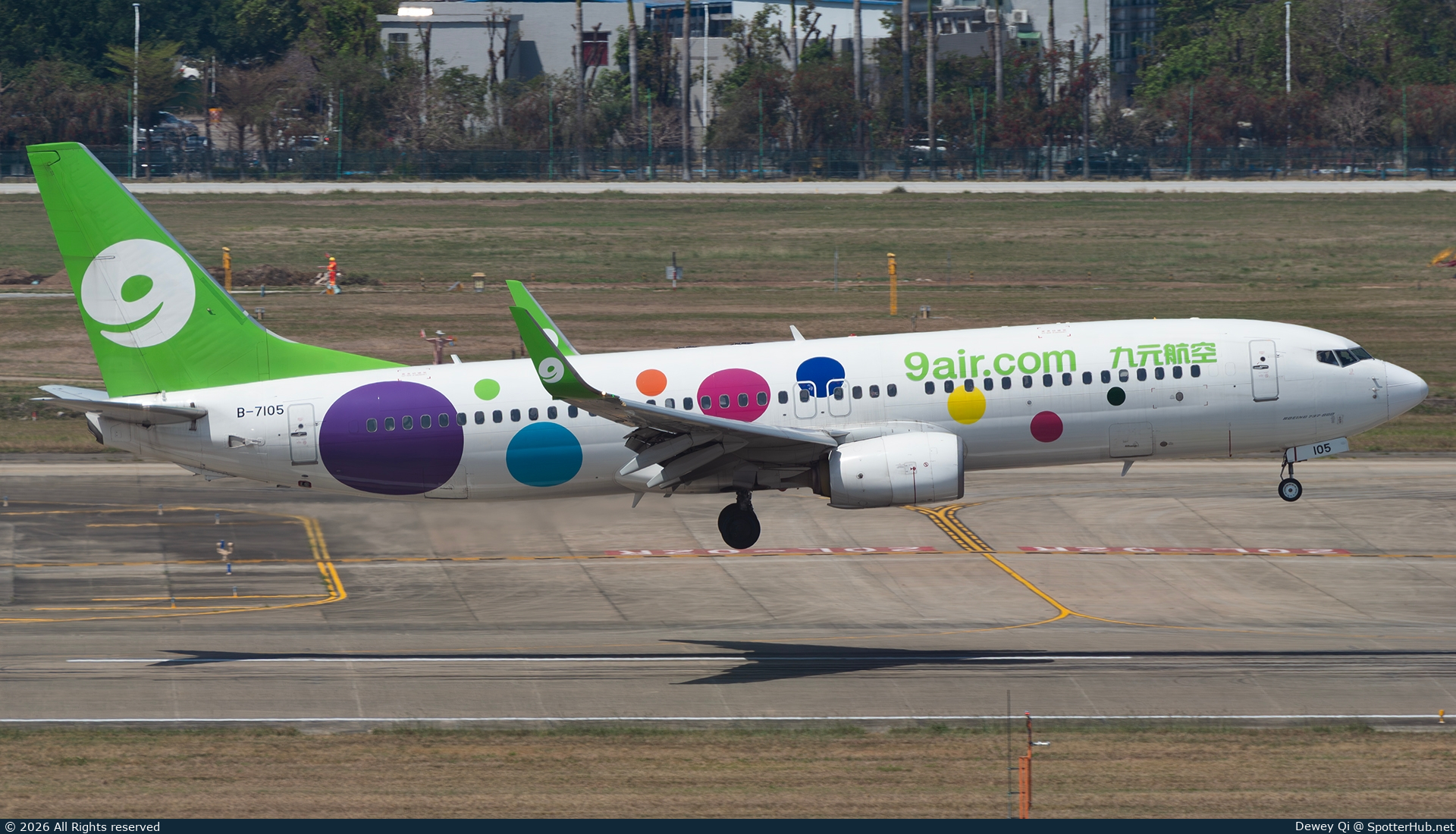 Photo of B-7105 - Boeing 737-84P operated by 9Air