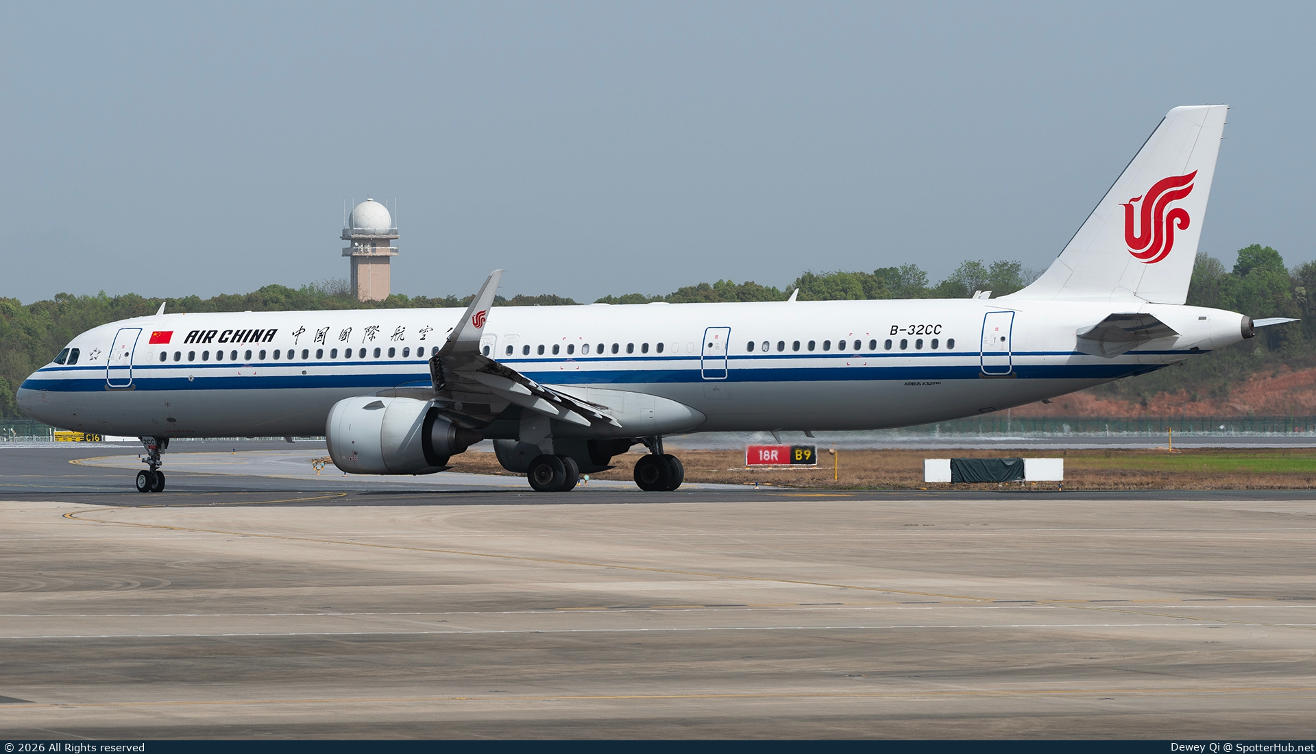 Photo of B-32CC - Airbus A321-251NX operated by Air China