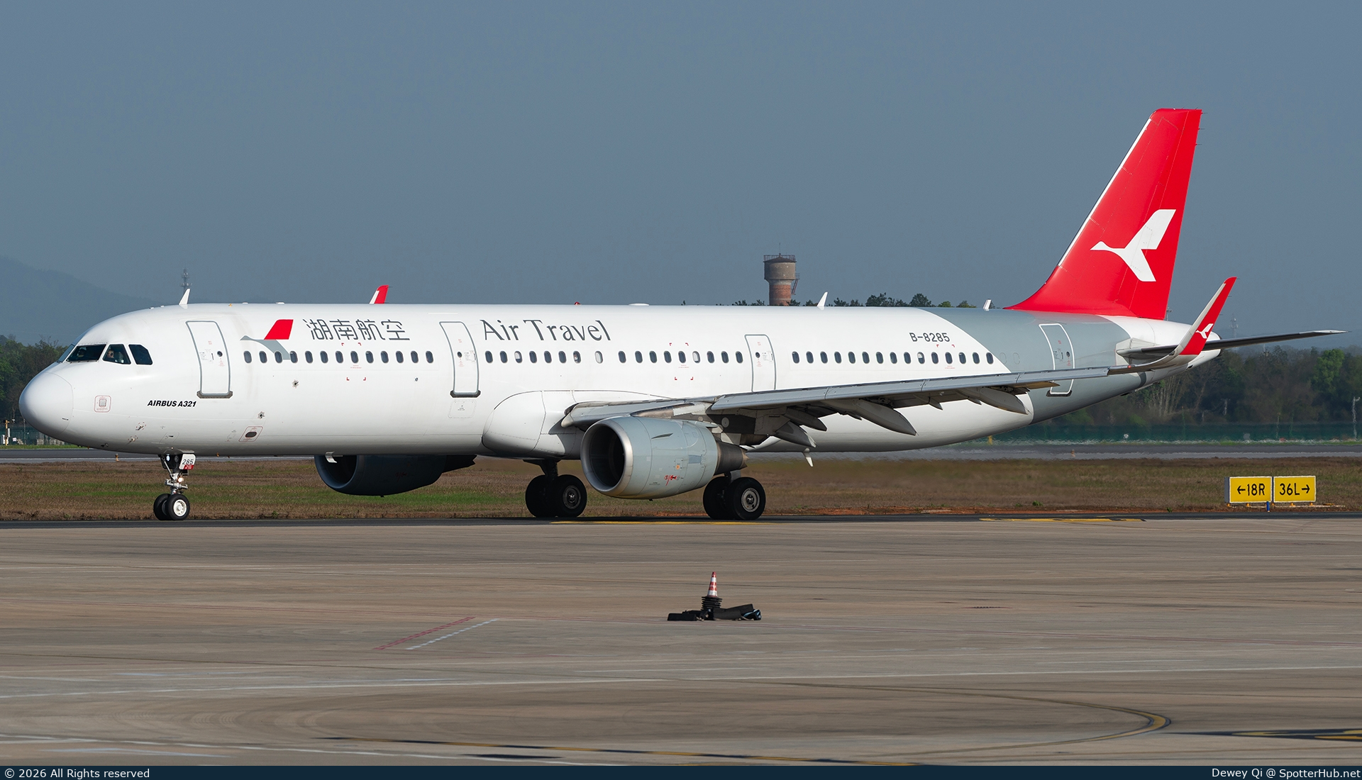 Photo of B-8285 - Airbus A321-211 operated by Air Travel