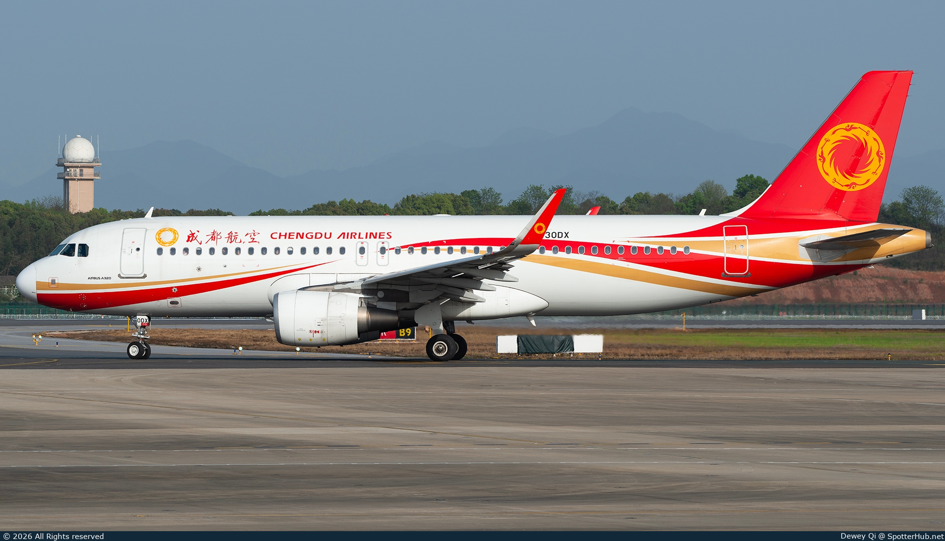 Photo of B-30DX - Airbus A320-214 operated by Chengdu Airlines