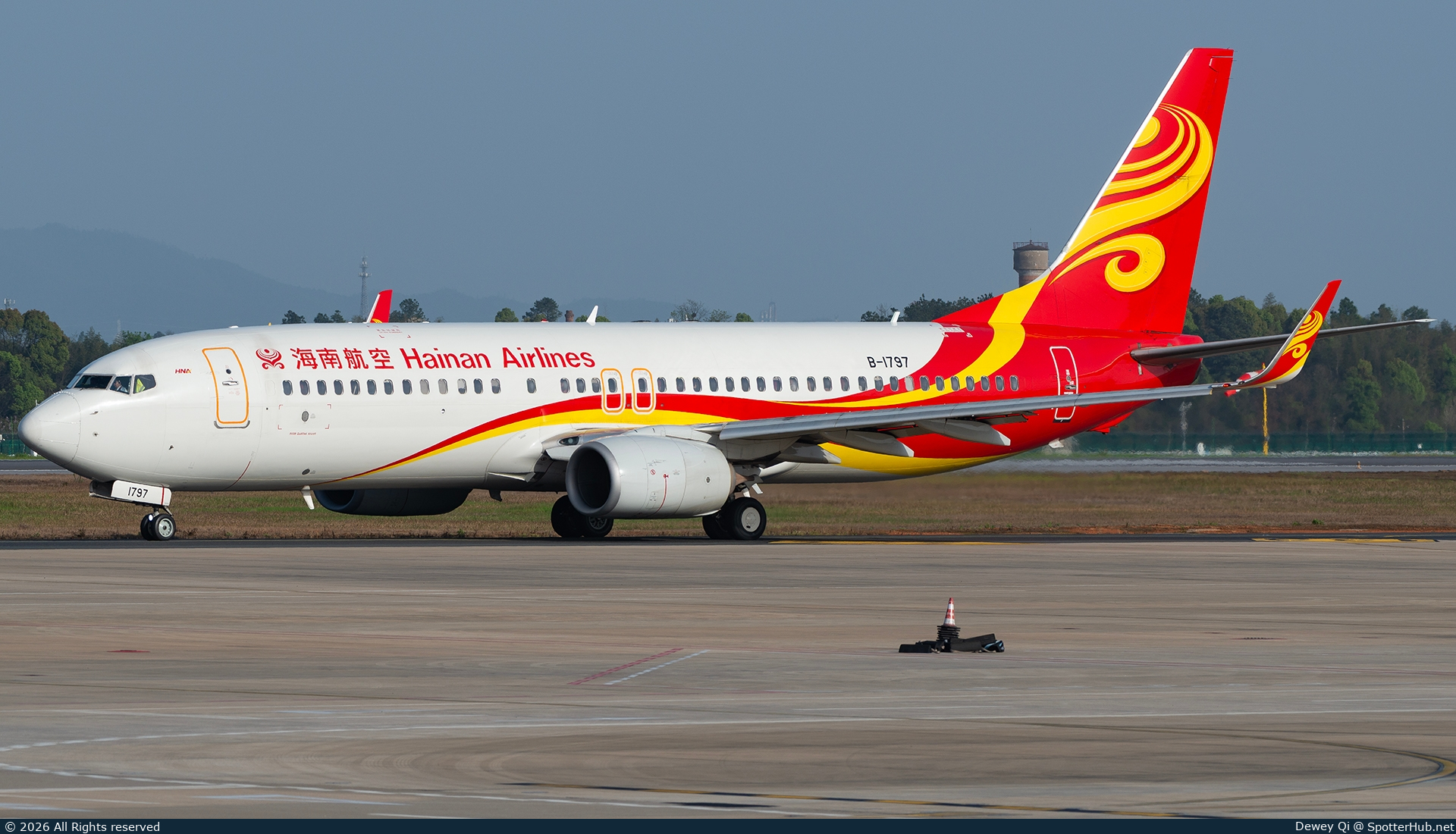 Photo of B-1797 - Boeing 737-84P operated by Hainan Airlines