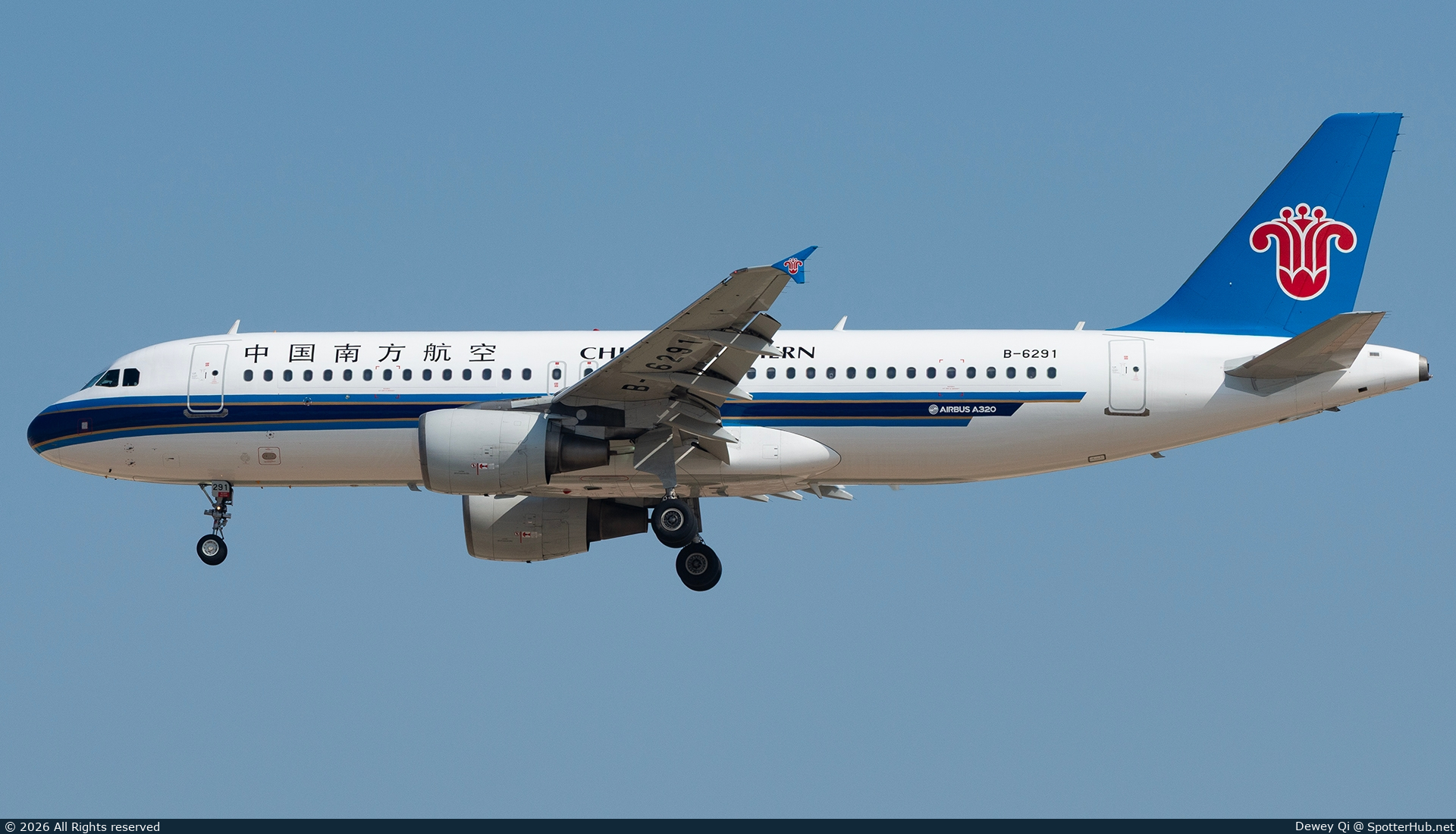 Photo of B-6291 - Airbus A320-214 operated by China Southern Airlines