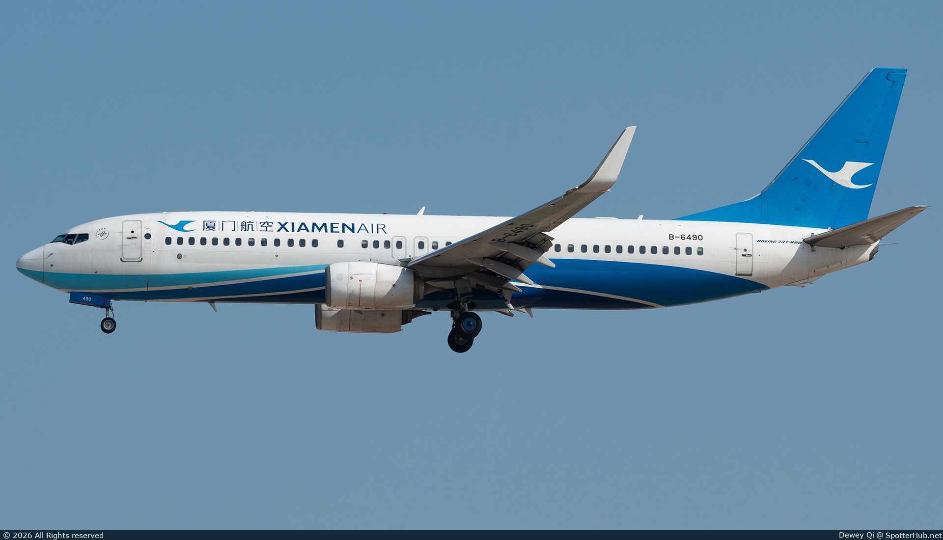 Photo of B-6490 - Boeing 737-85C operated by Xiamen Airlines