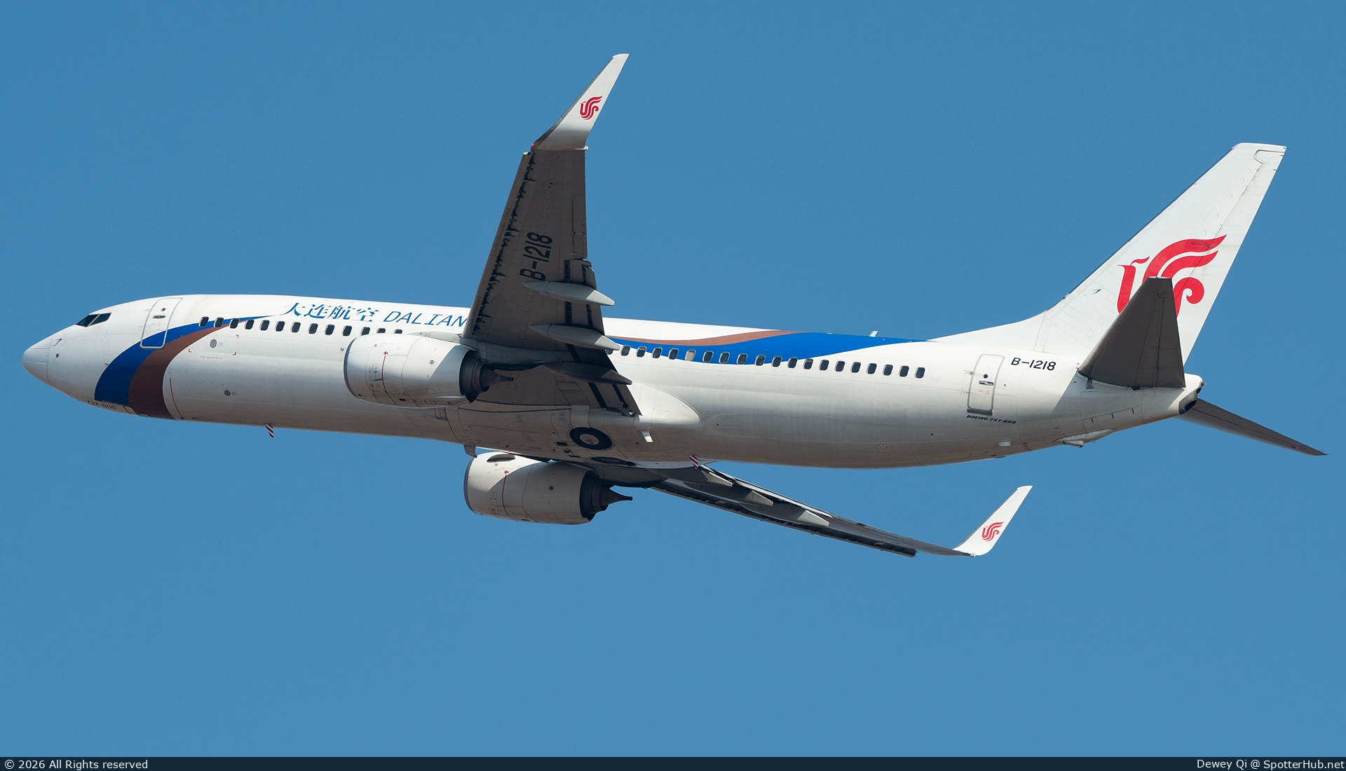 Photo of B-1218 - Boeing 737-89L operated by Dalian Airlines