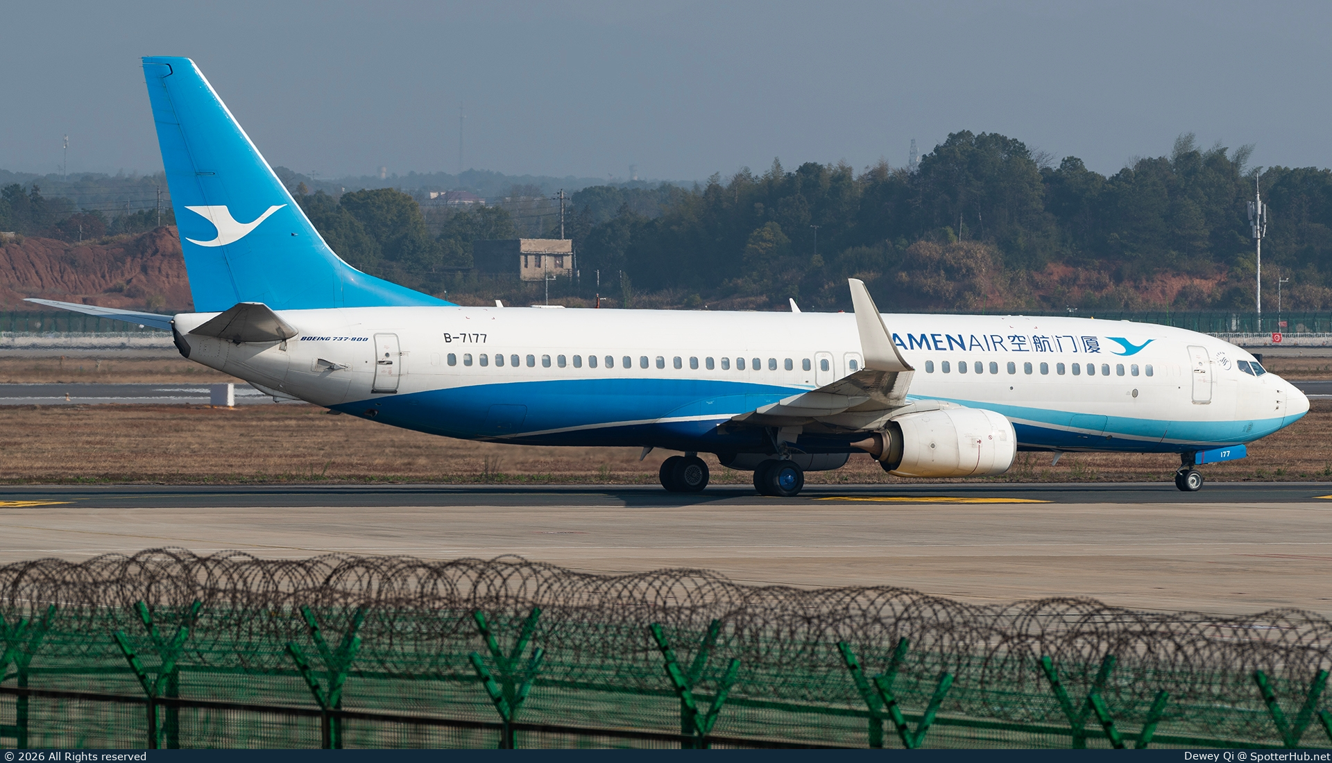 Photo of B-7177 - Boeing 737-85C operated by Xiamen Airlines