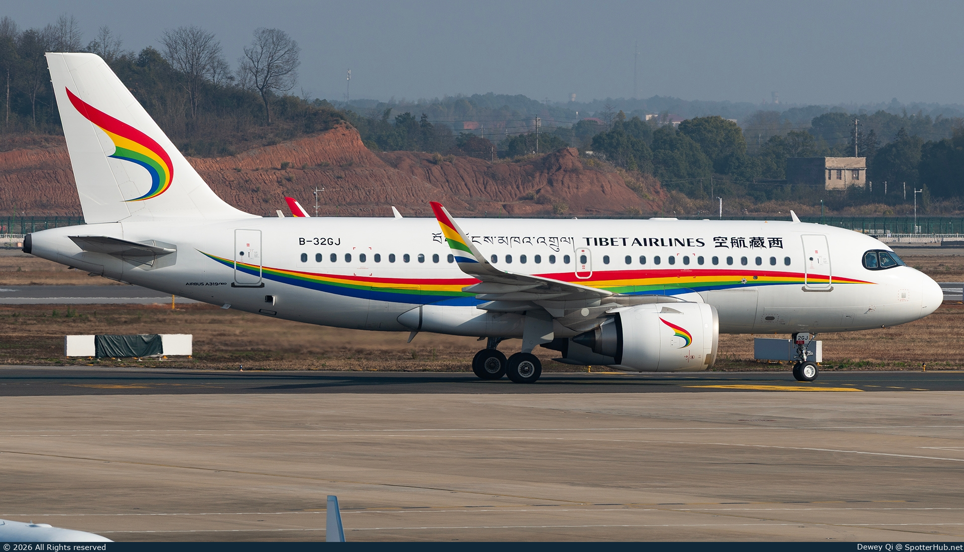 Photo of B-32GJ - Airbus A319-153N operated by Tibet Airlines