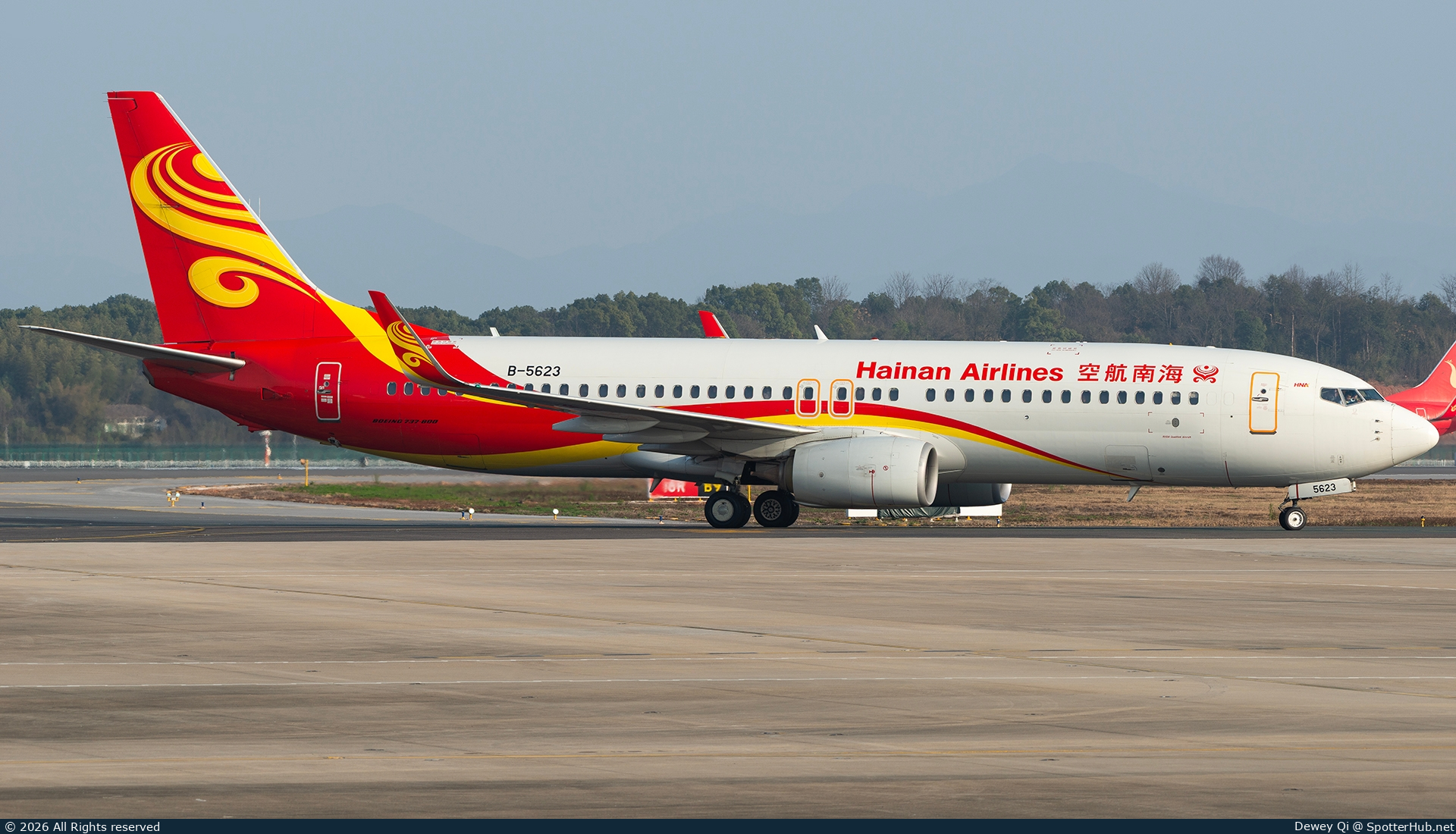 Photo of B-5623 - Boeing 737-84P operated by Hainan Airlines