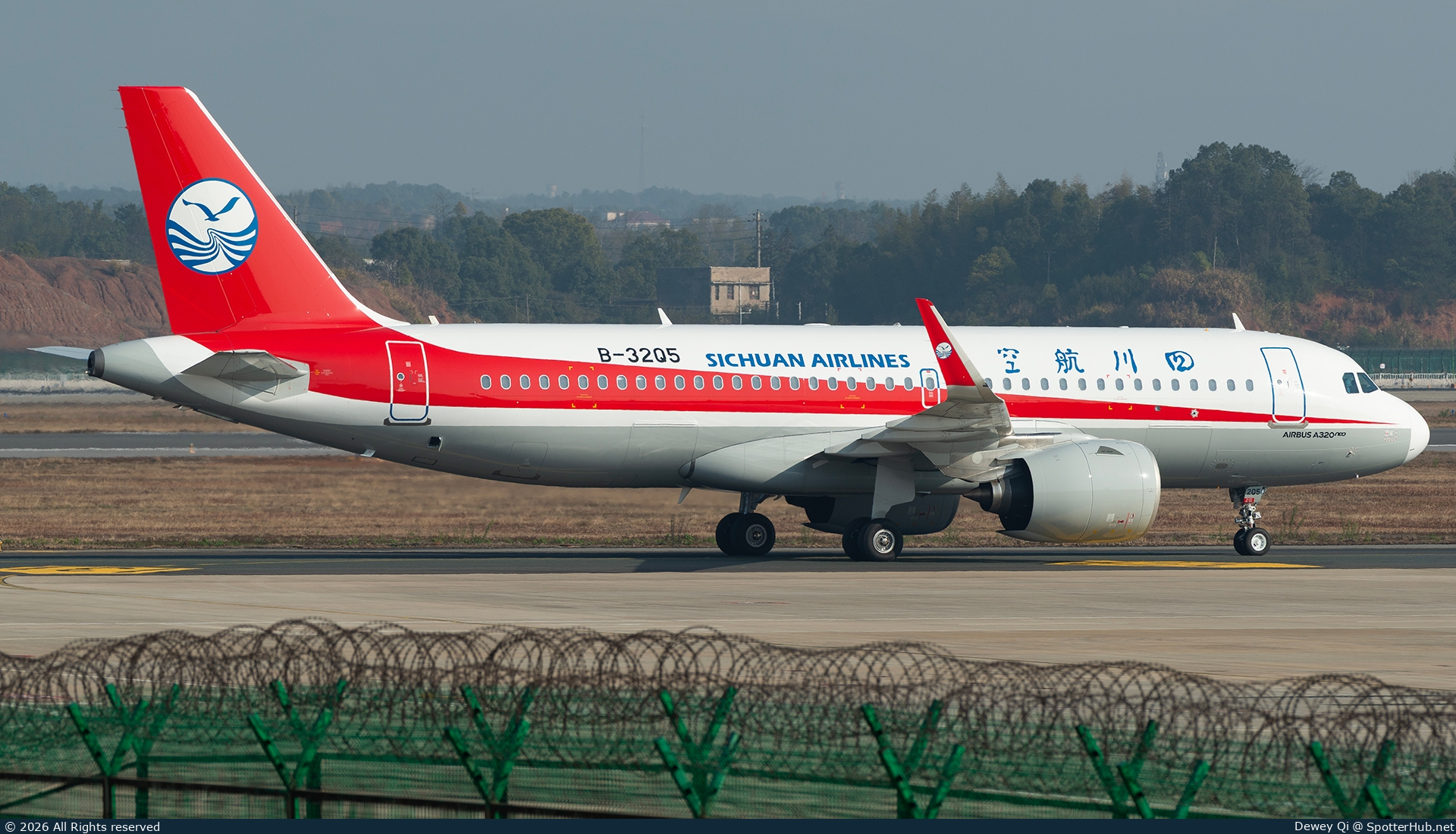 Photo of B-32Q5 - Airbus A320-271N operated by Sichuan Airlines