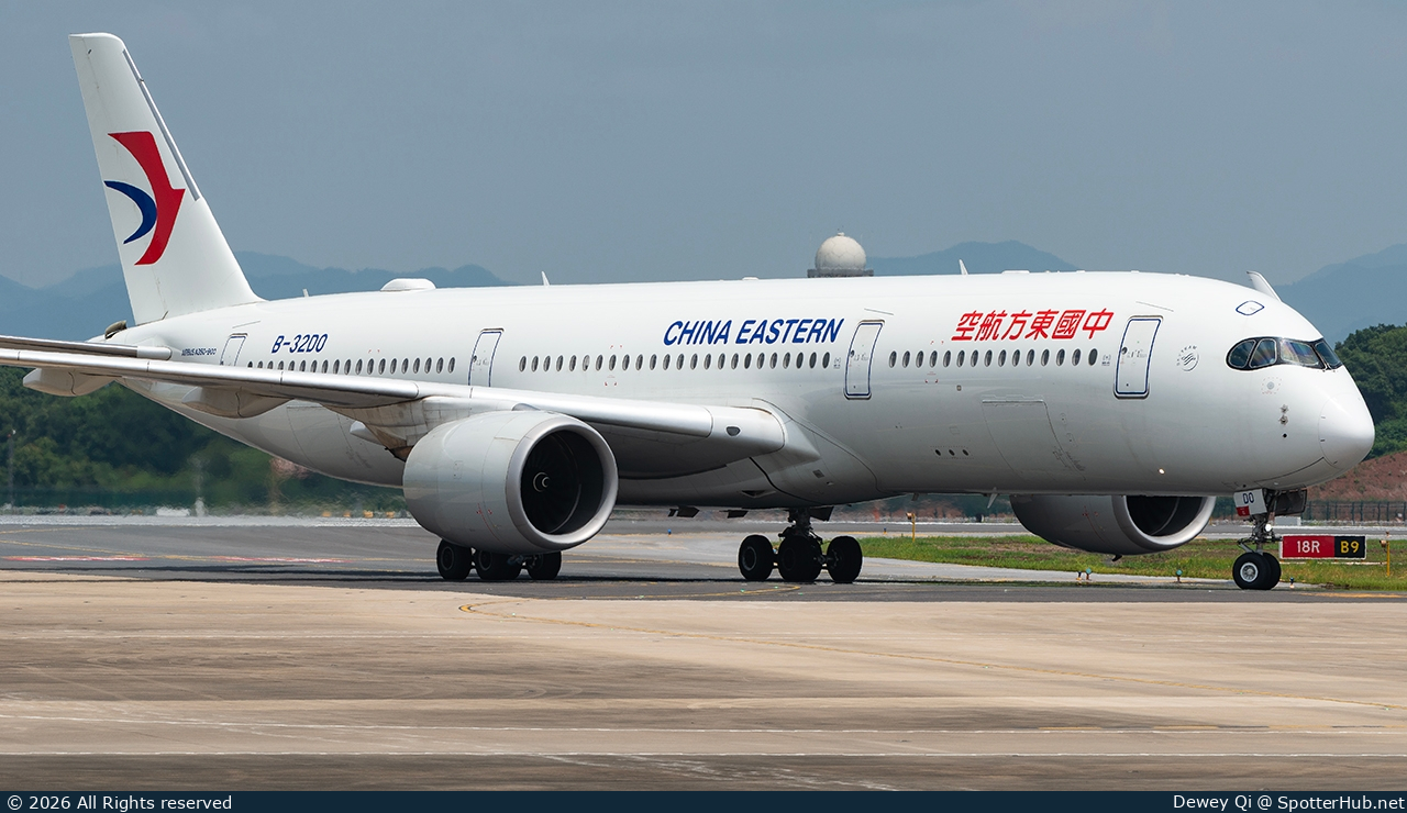 Photo of B-32D0 - Airbus A350-941 operated by China Eastern Airlines