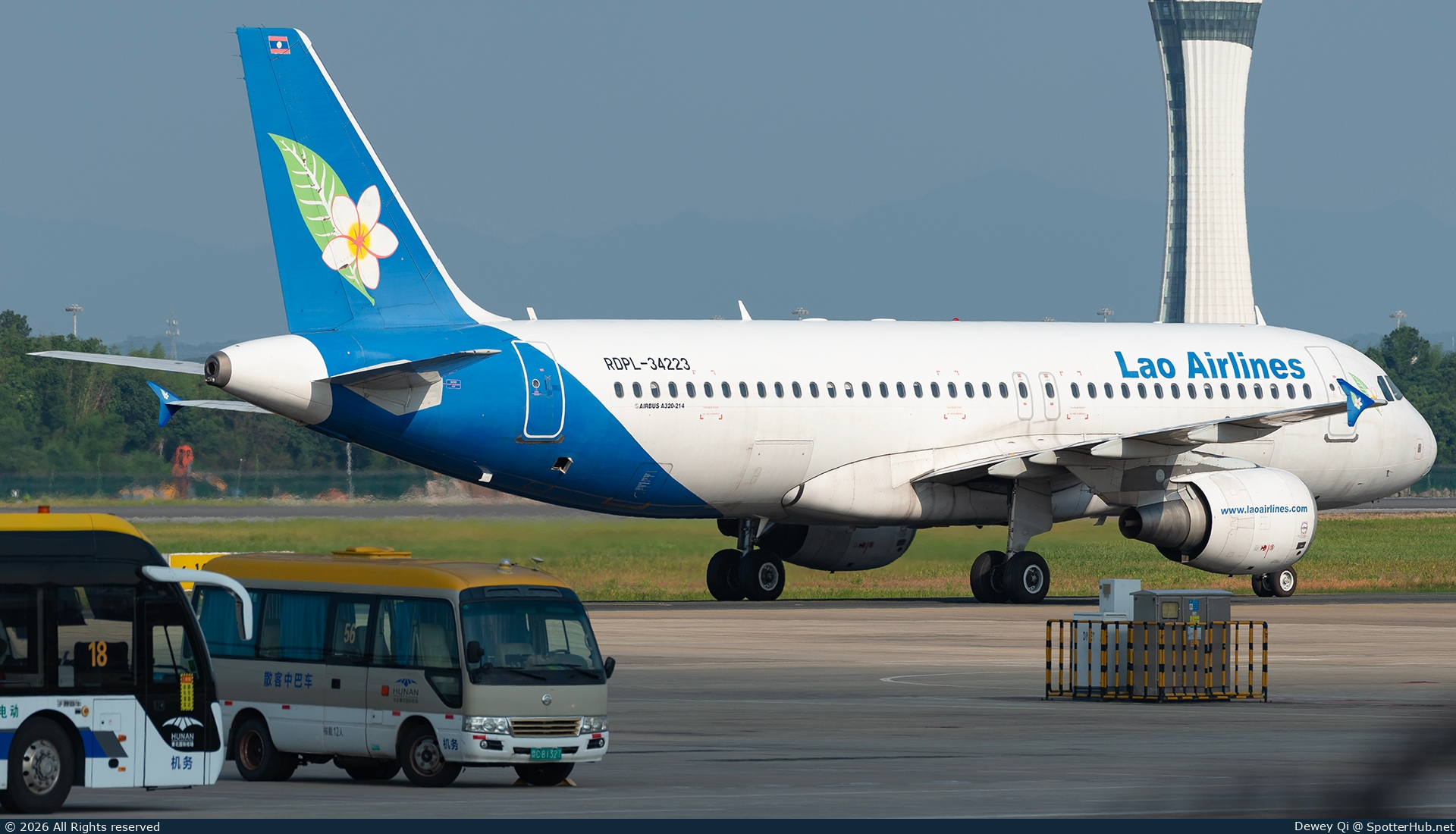 Photo of RDPL-34223 - Airbus A320-214 operated by Lao Airlines