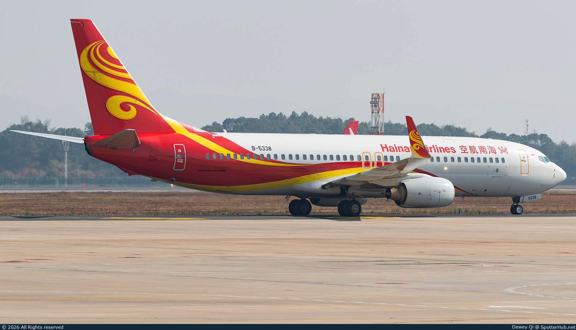 Photo of B-5338 - Boeing 737-84P operated by Hainan Airlines