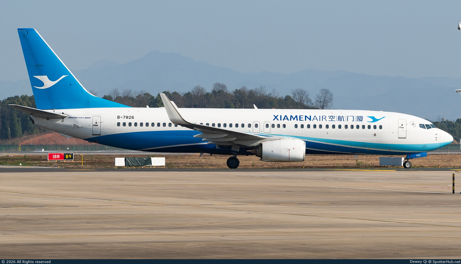 Photo of B-7826 - Boeing 737-85C operated by Xiamen Airlines