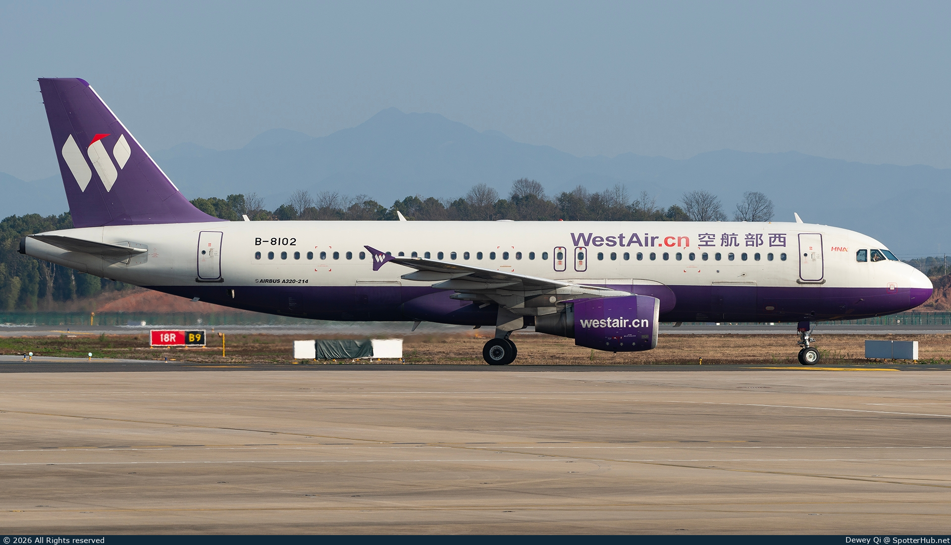 Photo of B-8102 - Airbus A320-214 operated by West Air