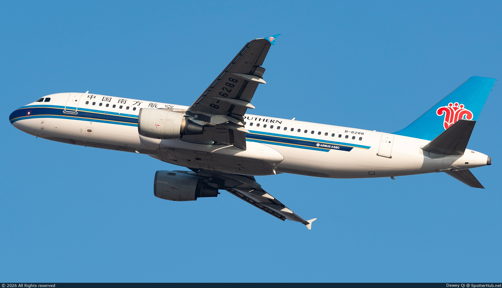 Photo of B-6288 - Airbus A320-214 operated by China Southern Airlines