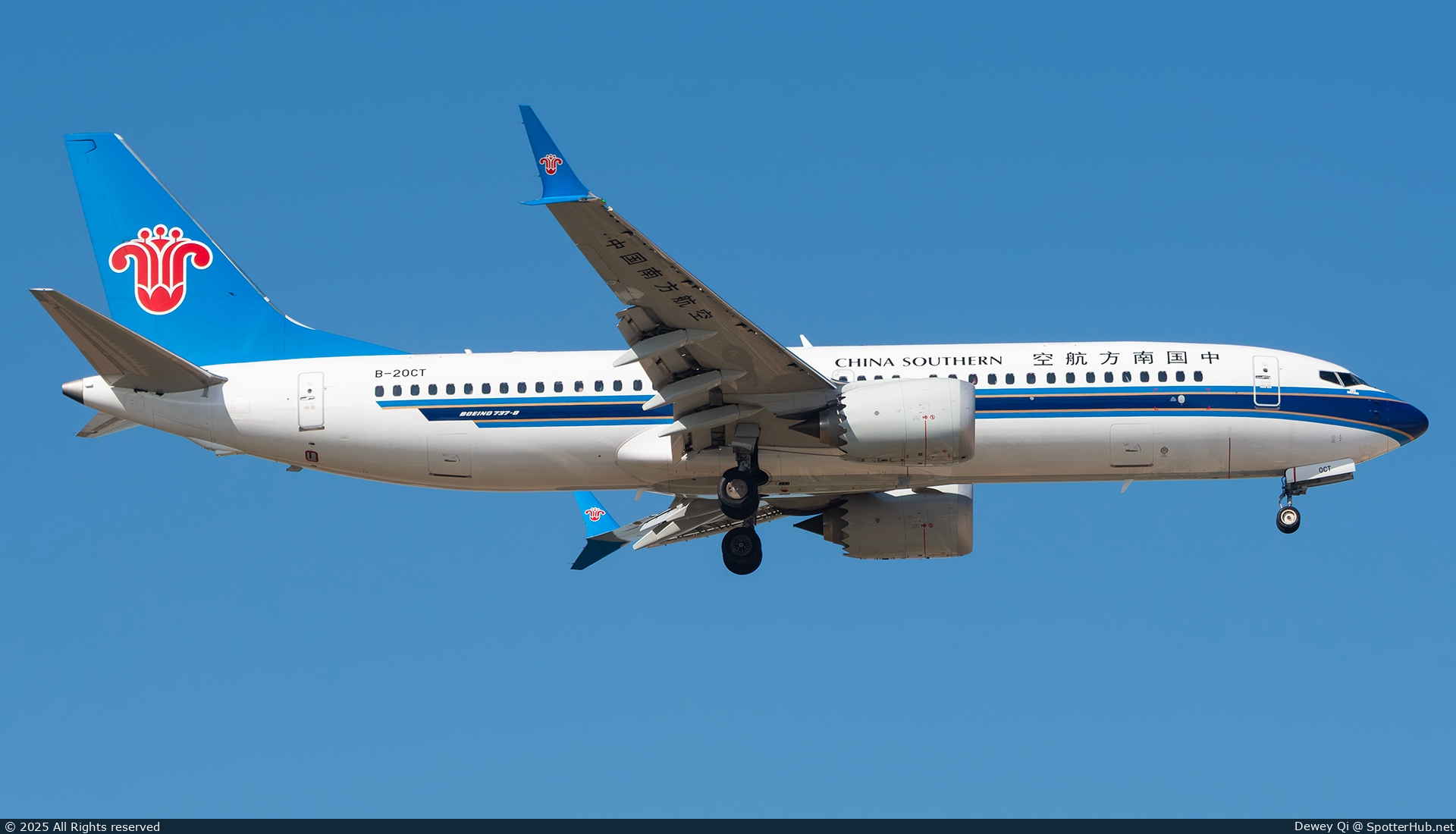 Photo of B-20CT - Boeing 737 MAX 8 operated by China Southern Airlines