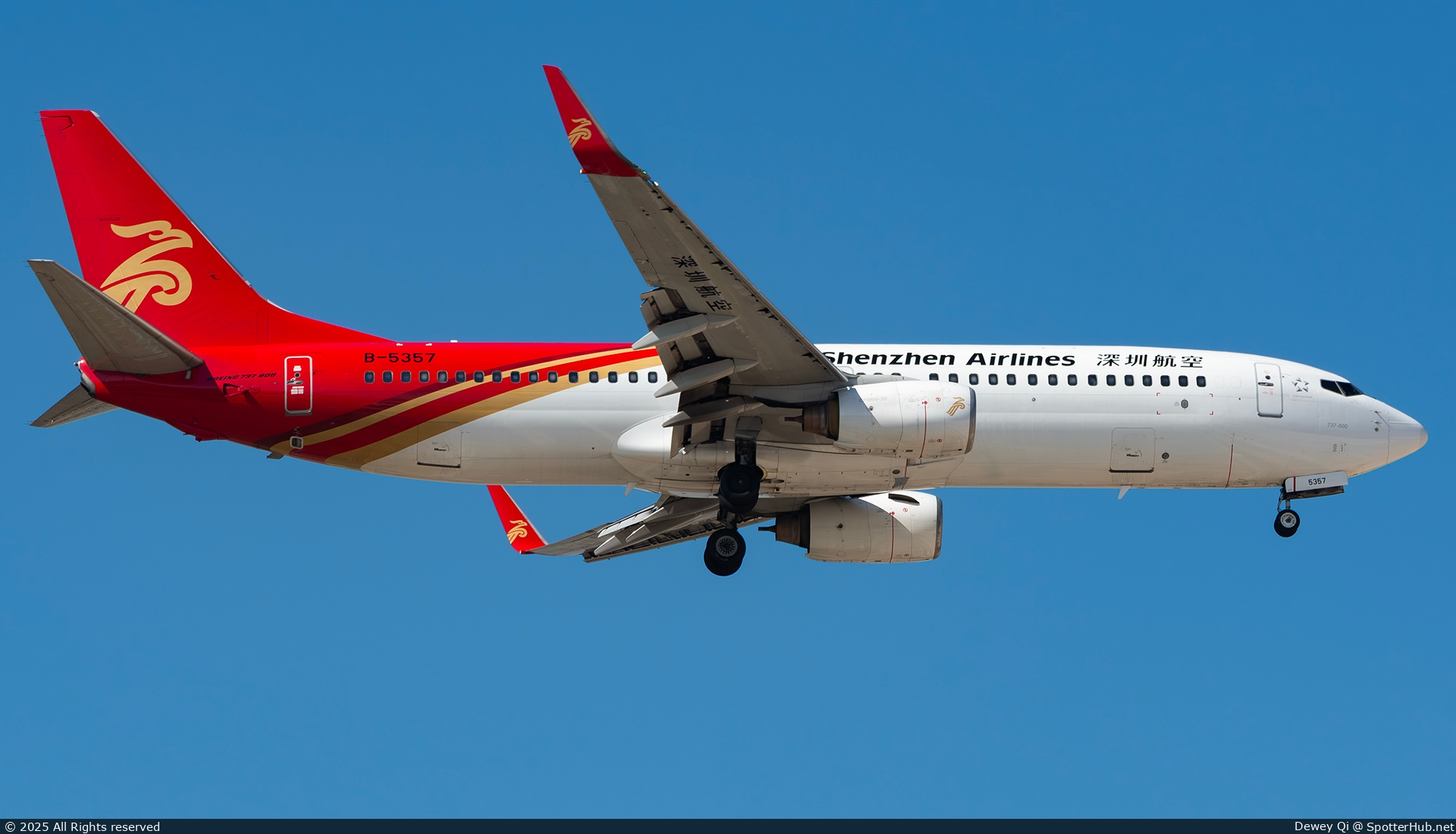 Photo of B-5357 - Boeing 737-8AL operated by Shenzhen Airlines