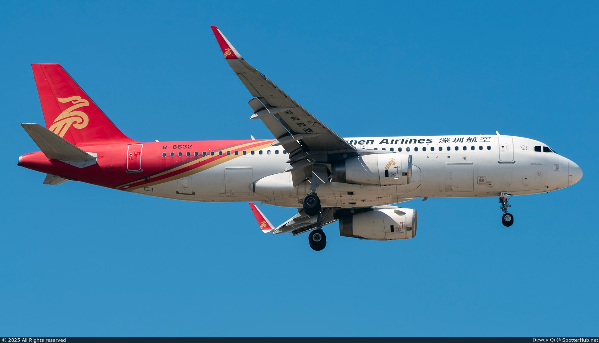 Photo of B-8632 - Airbus A320-232 operated by Shenzhen Airlines